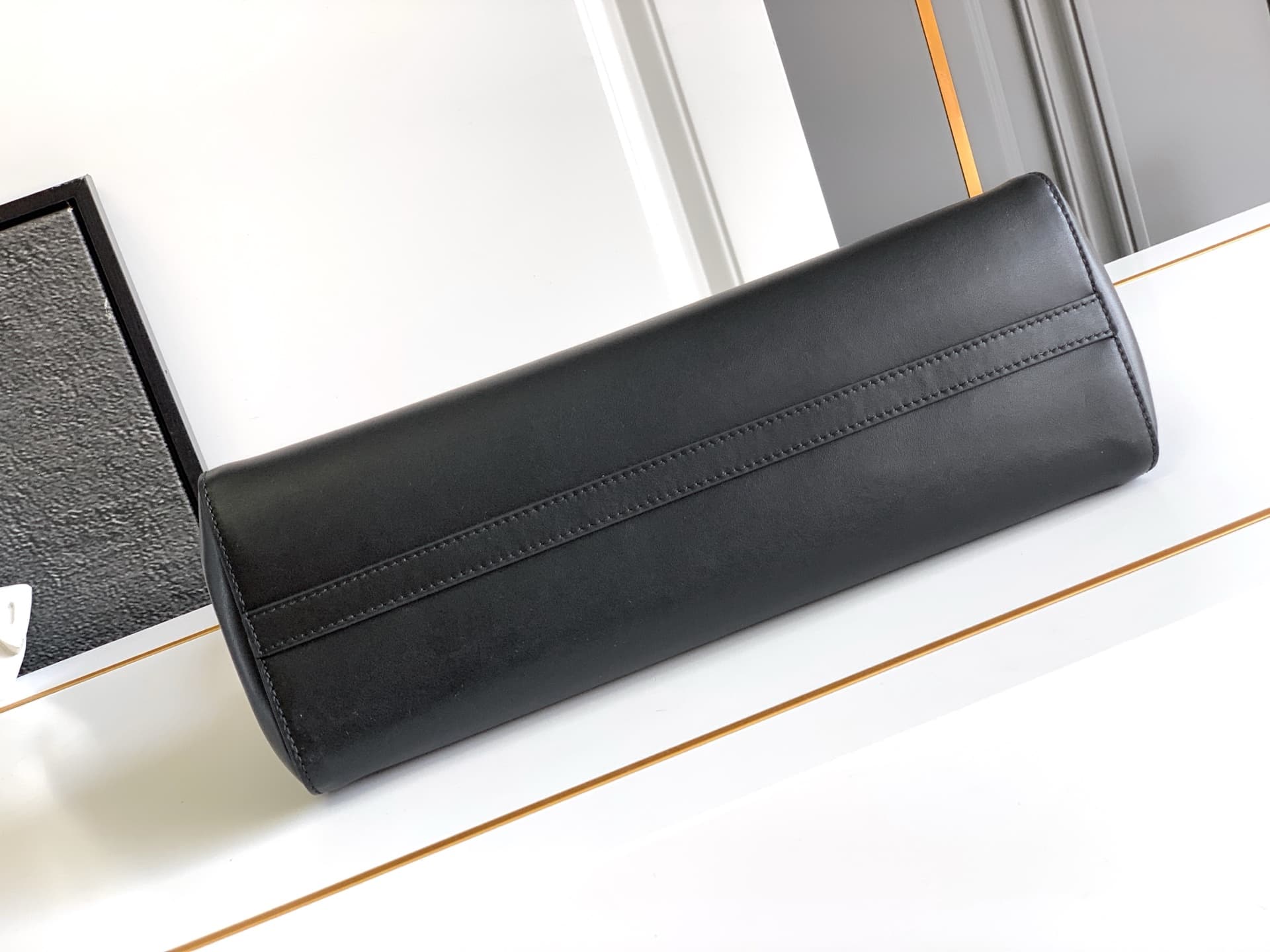 Prada Gold Product 1BC262