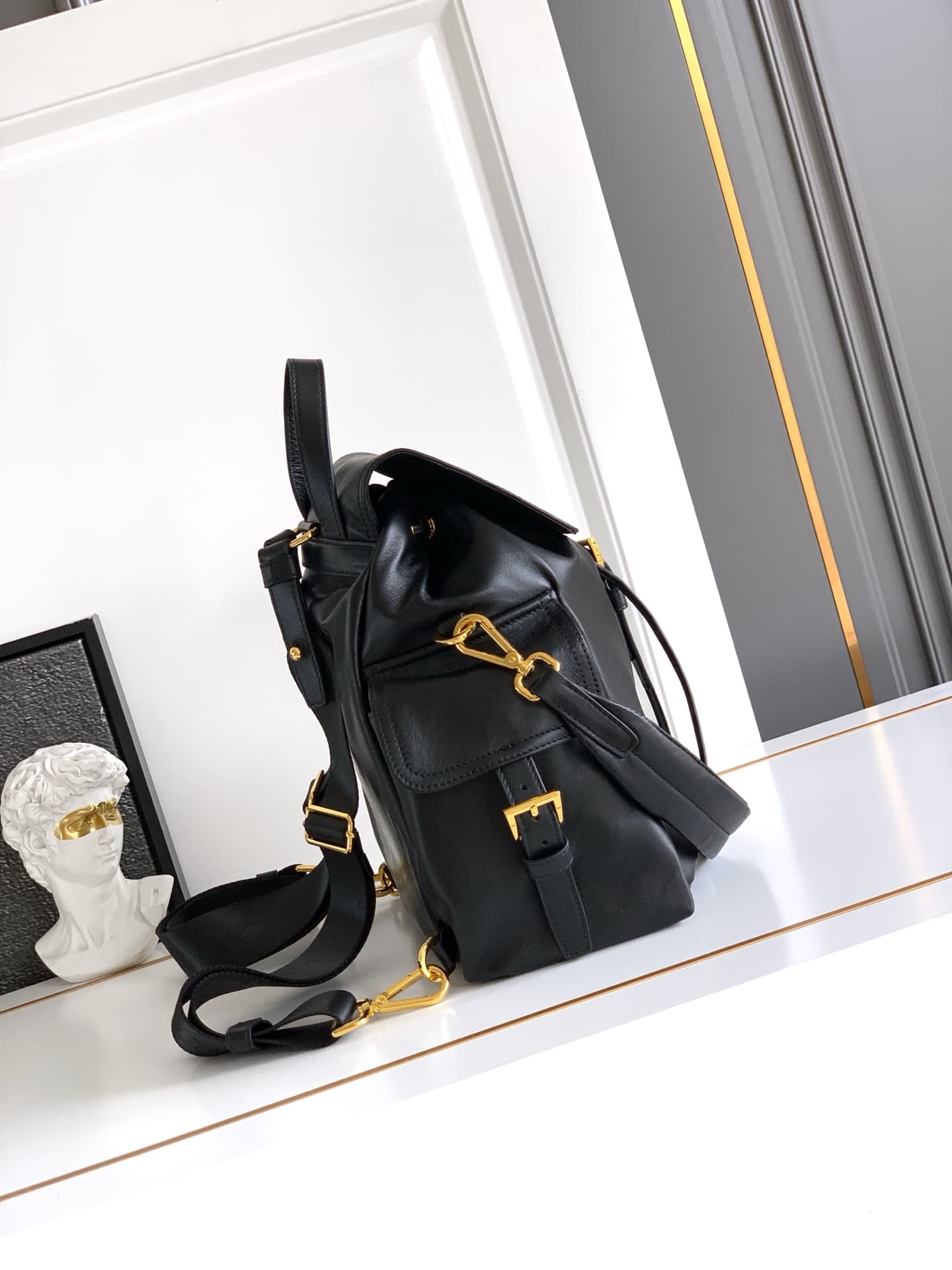 Prada Backpack 1BZ080