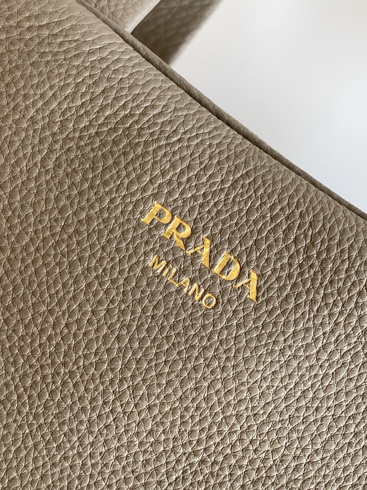 Prada Gold Bag 1BB149