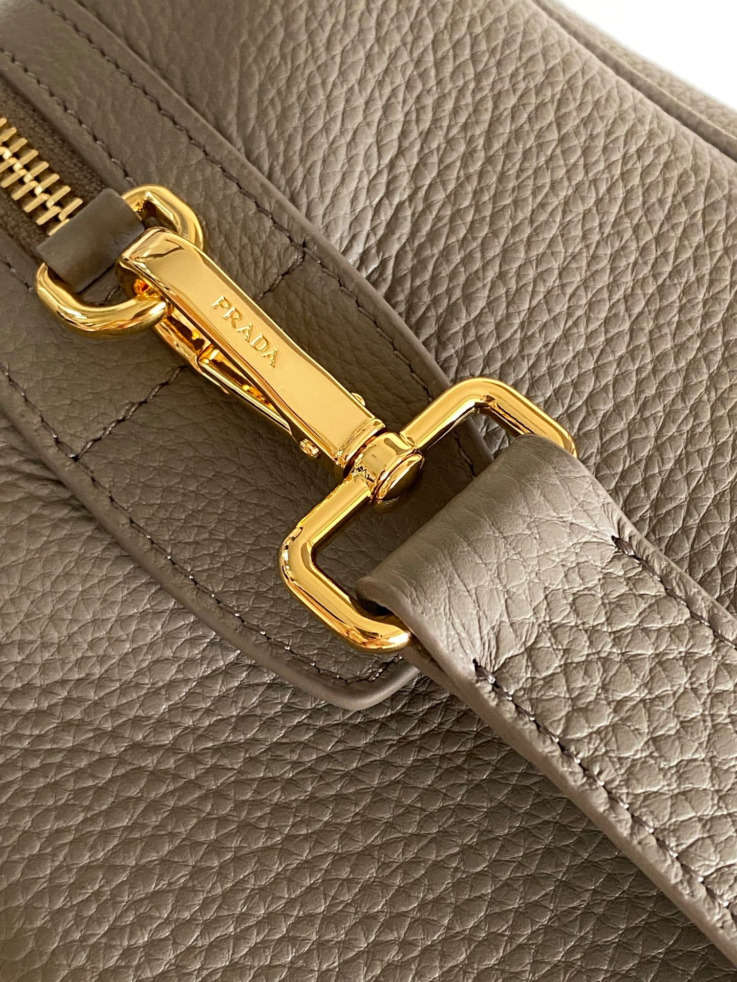 Prada Gold Bag 1BB149