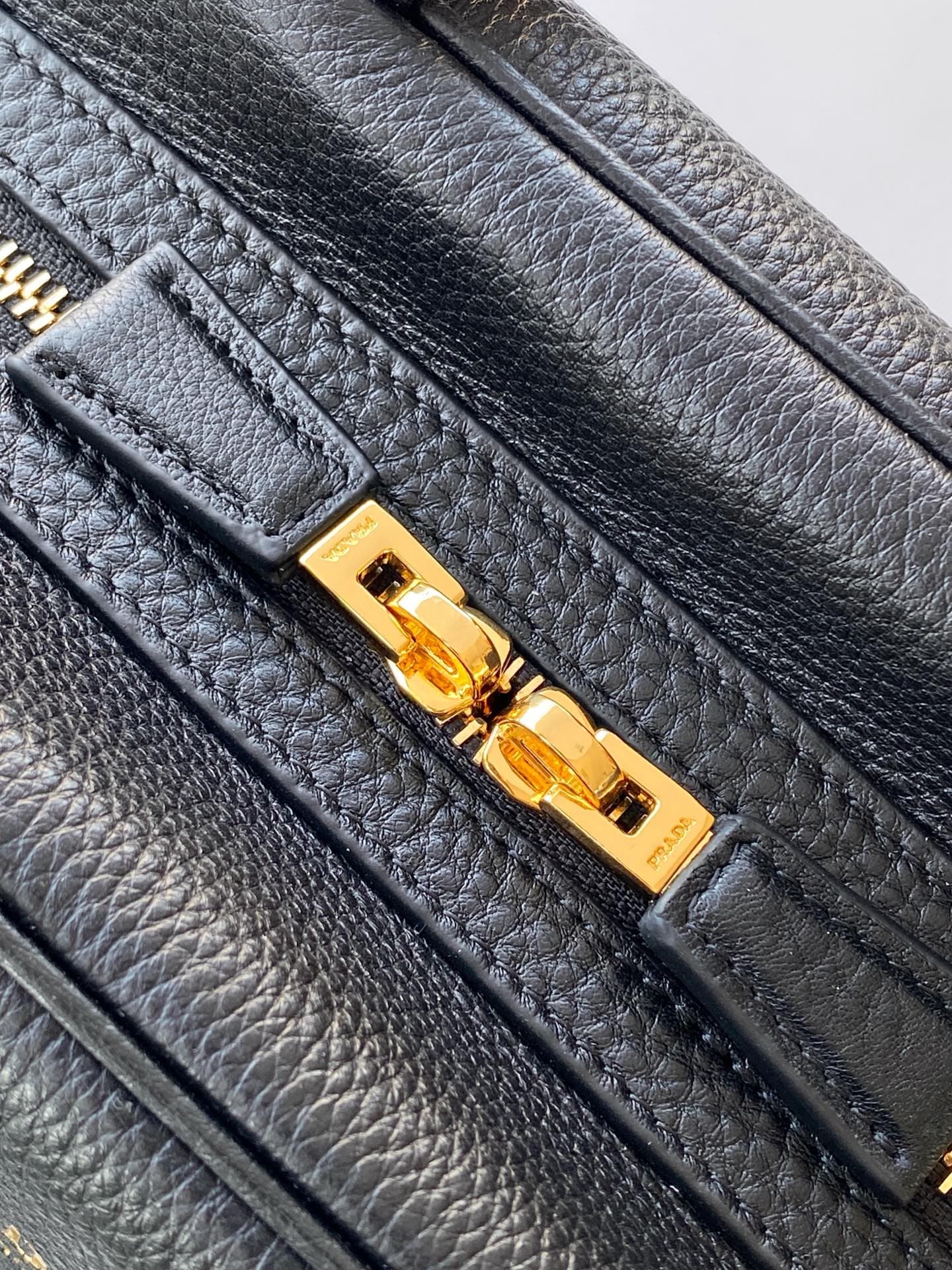 Prada Gold Bag 1BB149