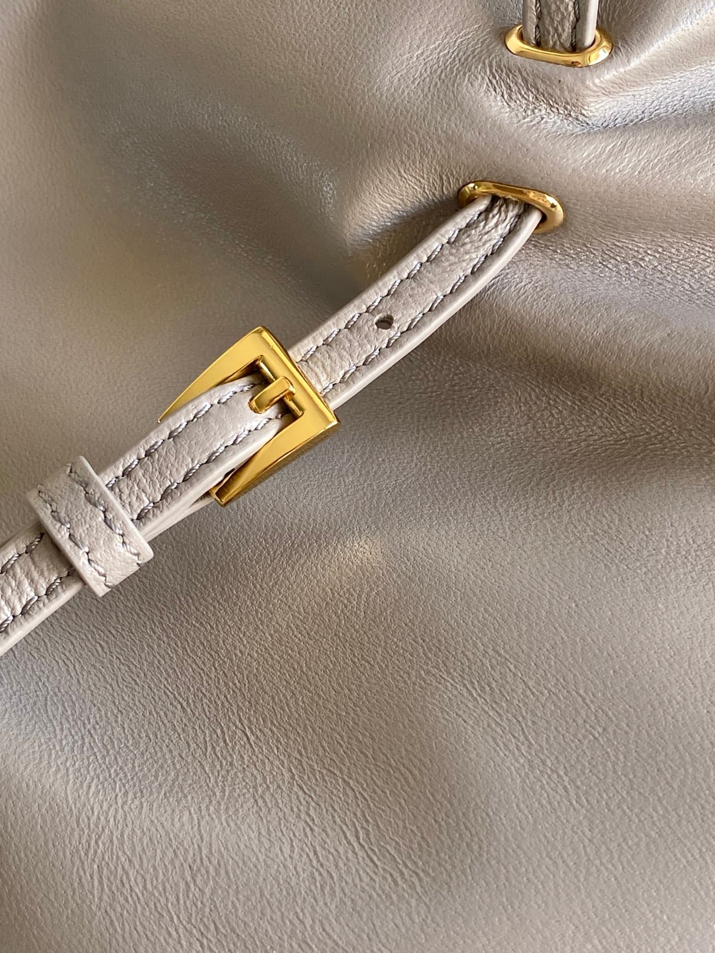 Prada Gold Bag 1BG586