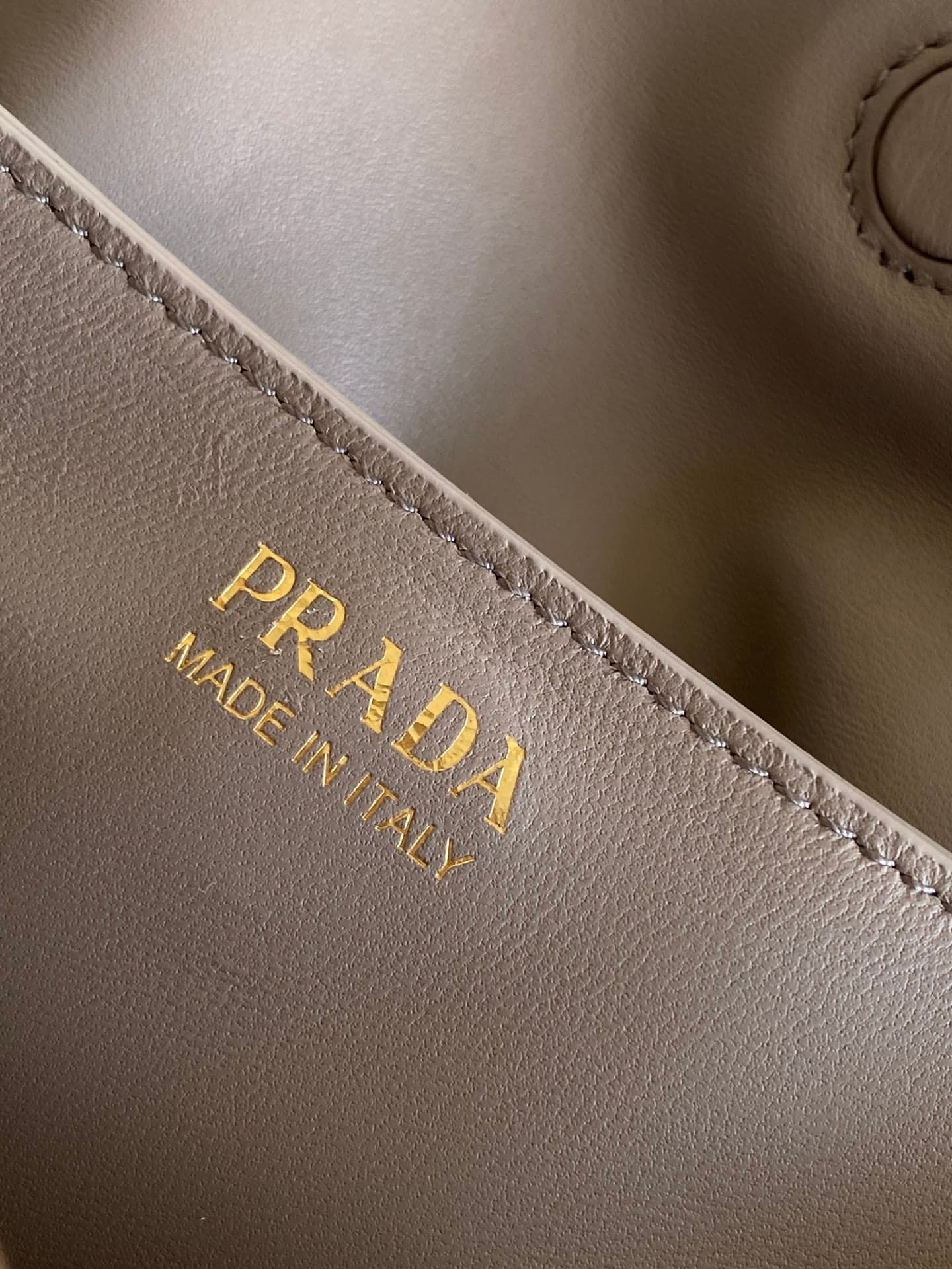 Prada Gold Bag 1BG586