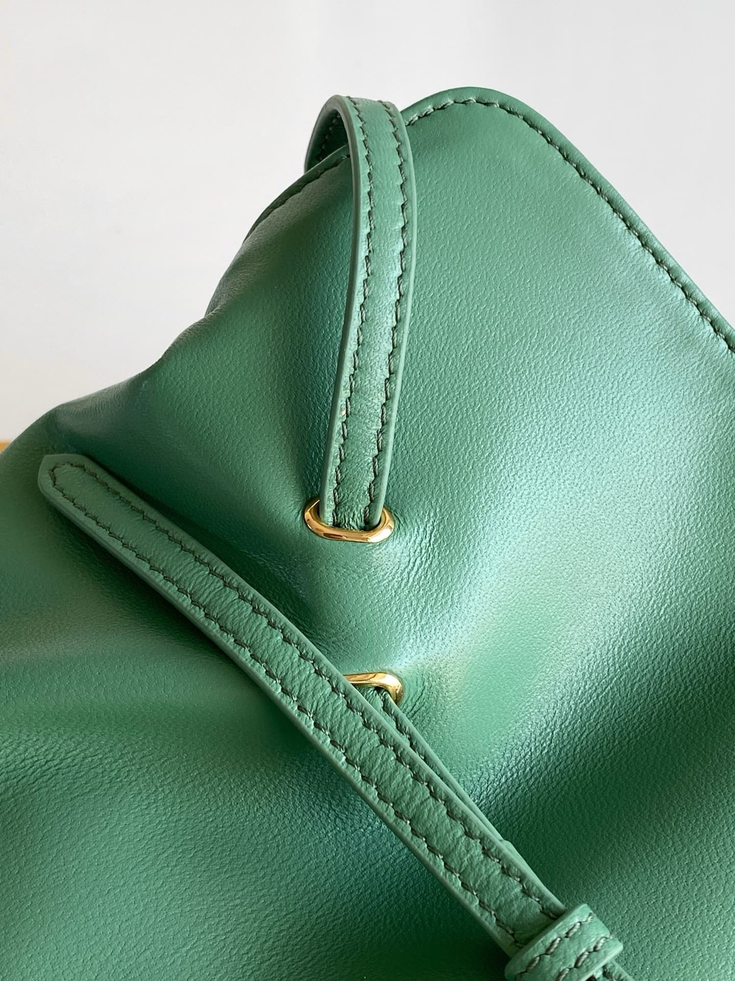 Prada Gold Bag 1BG586
