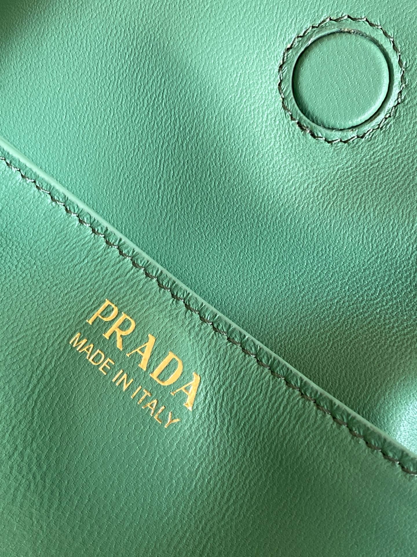Prada Gold Bag 1BG586