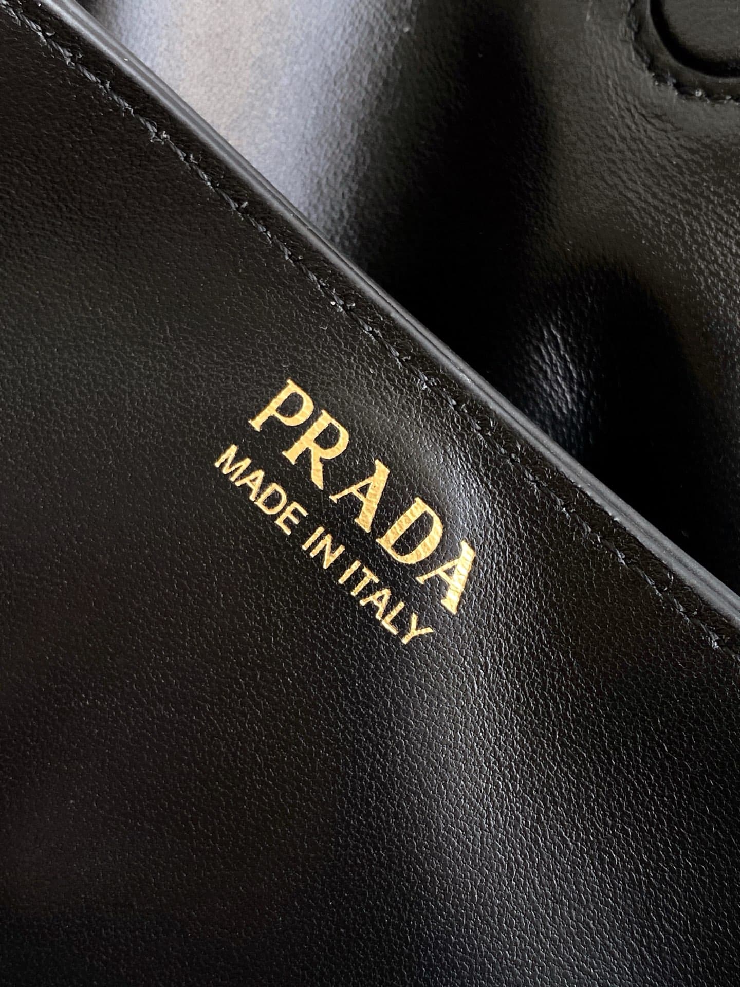 Prada Gold Bag 1BG586