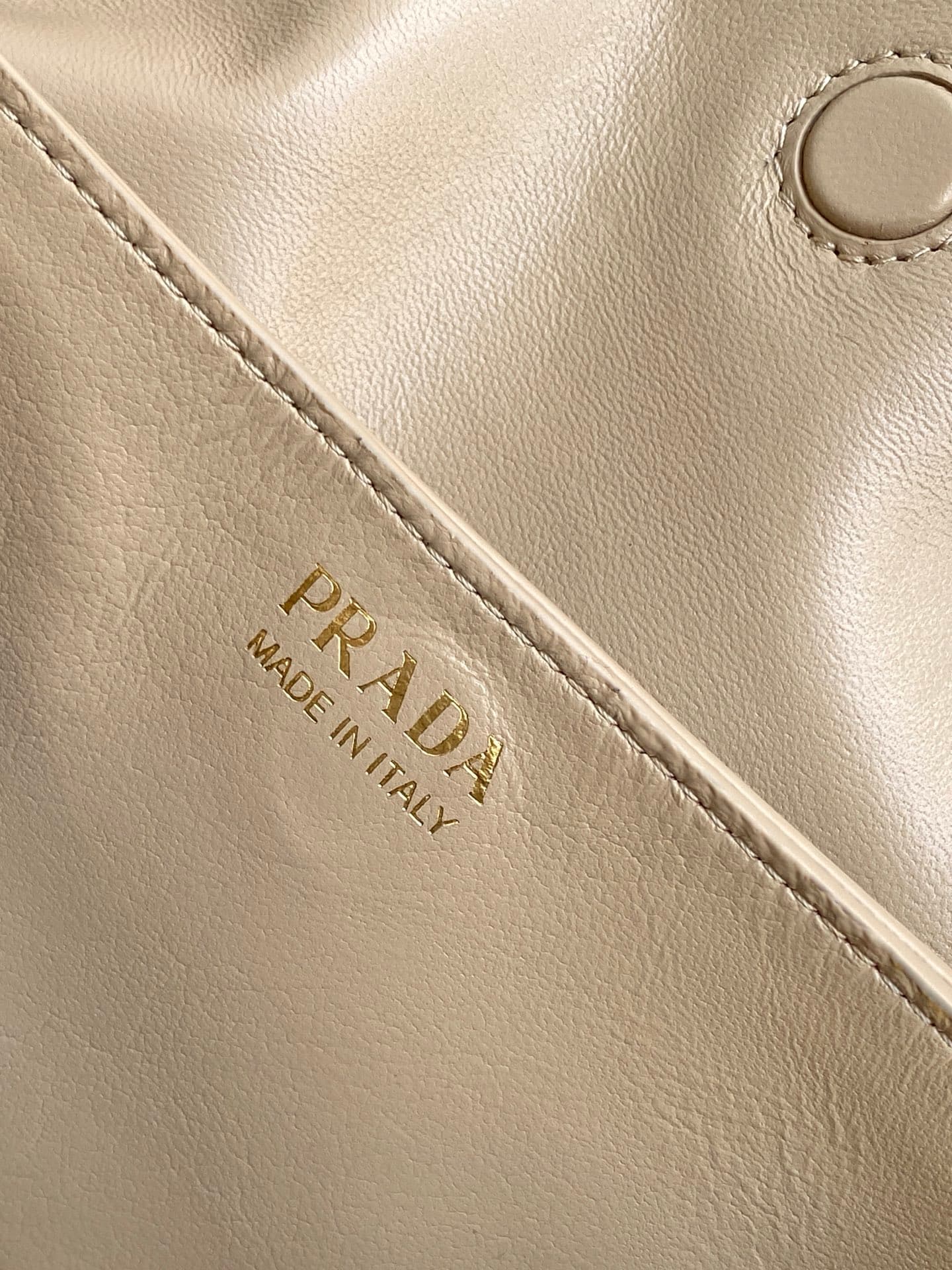 Prada Gold Bag 1BG586