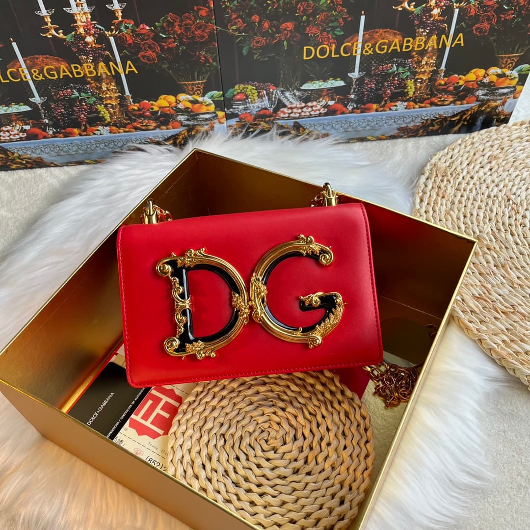 Dolce & Gabbana Gold Bags 4153