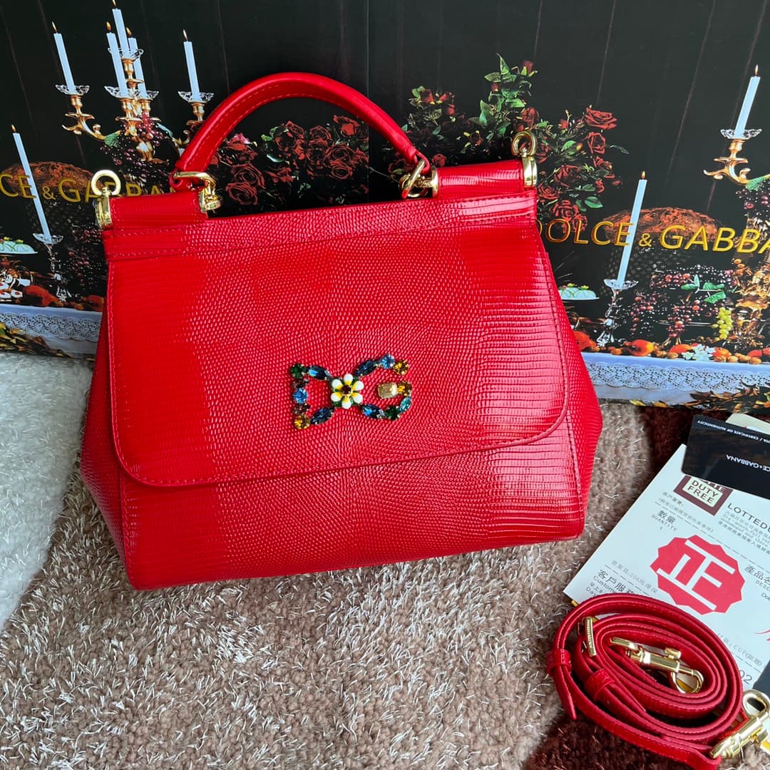 Dolce & Gabbana Gold Bags 4136