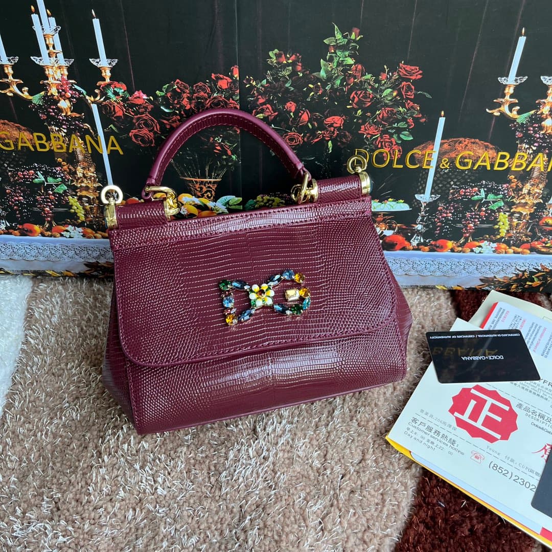 Dolce & Gabbana Gold Bags 4135