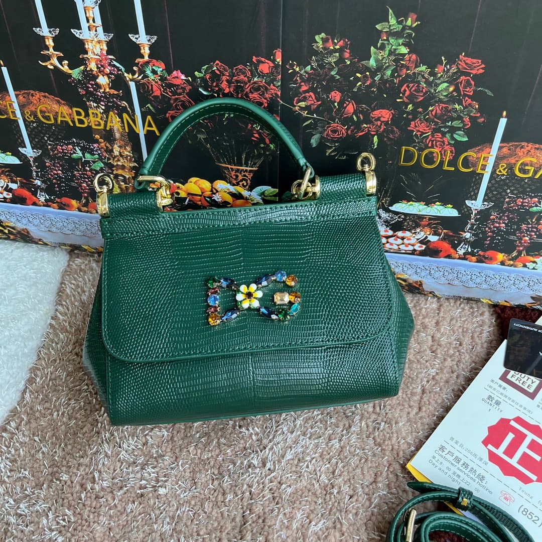 Dolce & Gabbana Gold Bags 4135