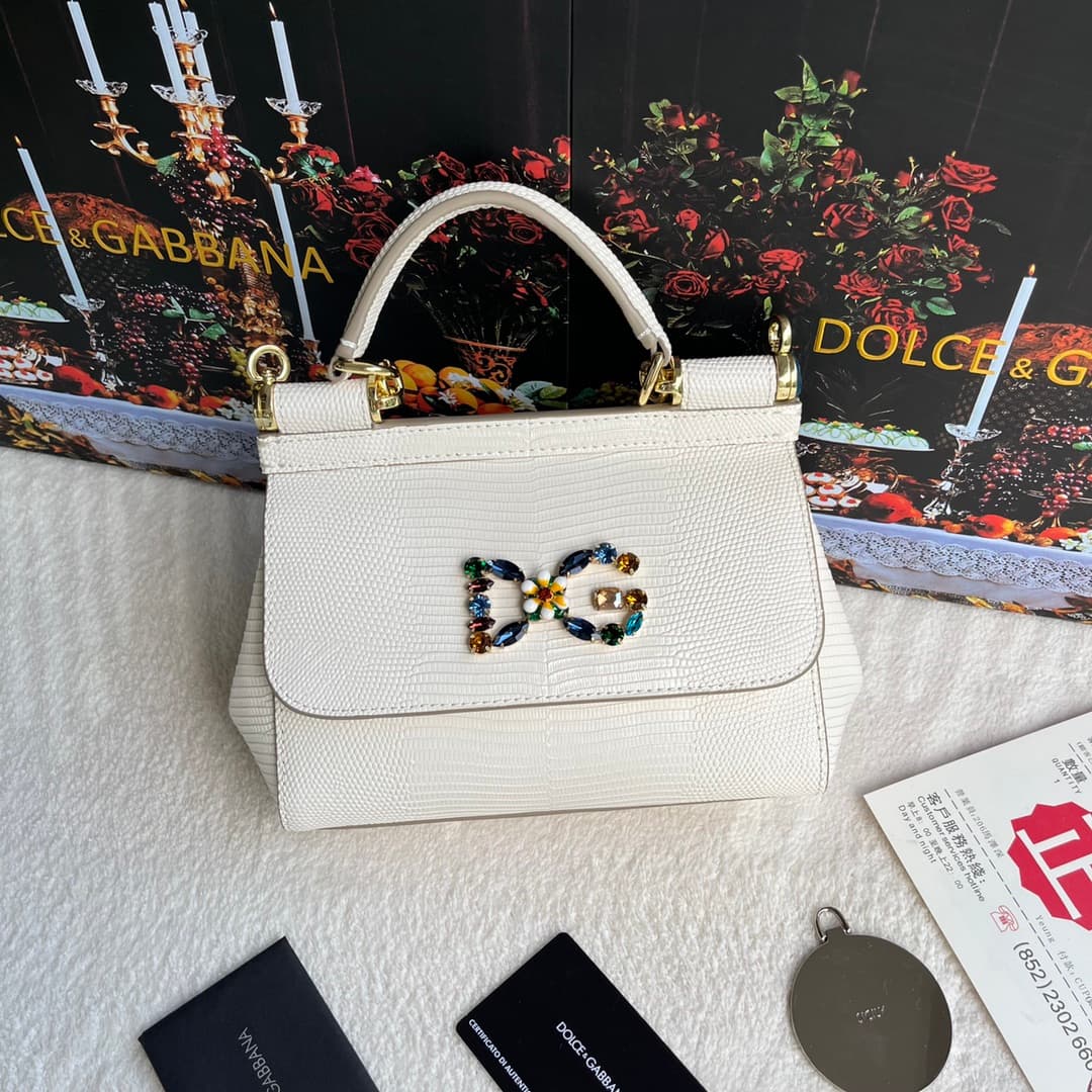 Dolce & Gabbana Gold Bags 4135