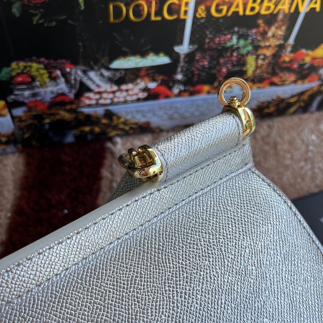 DG复刻 Medium Crossbody Bag