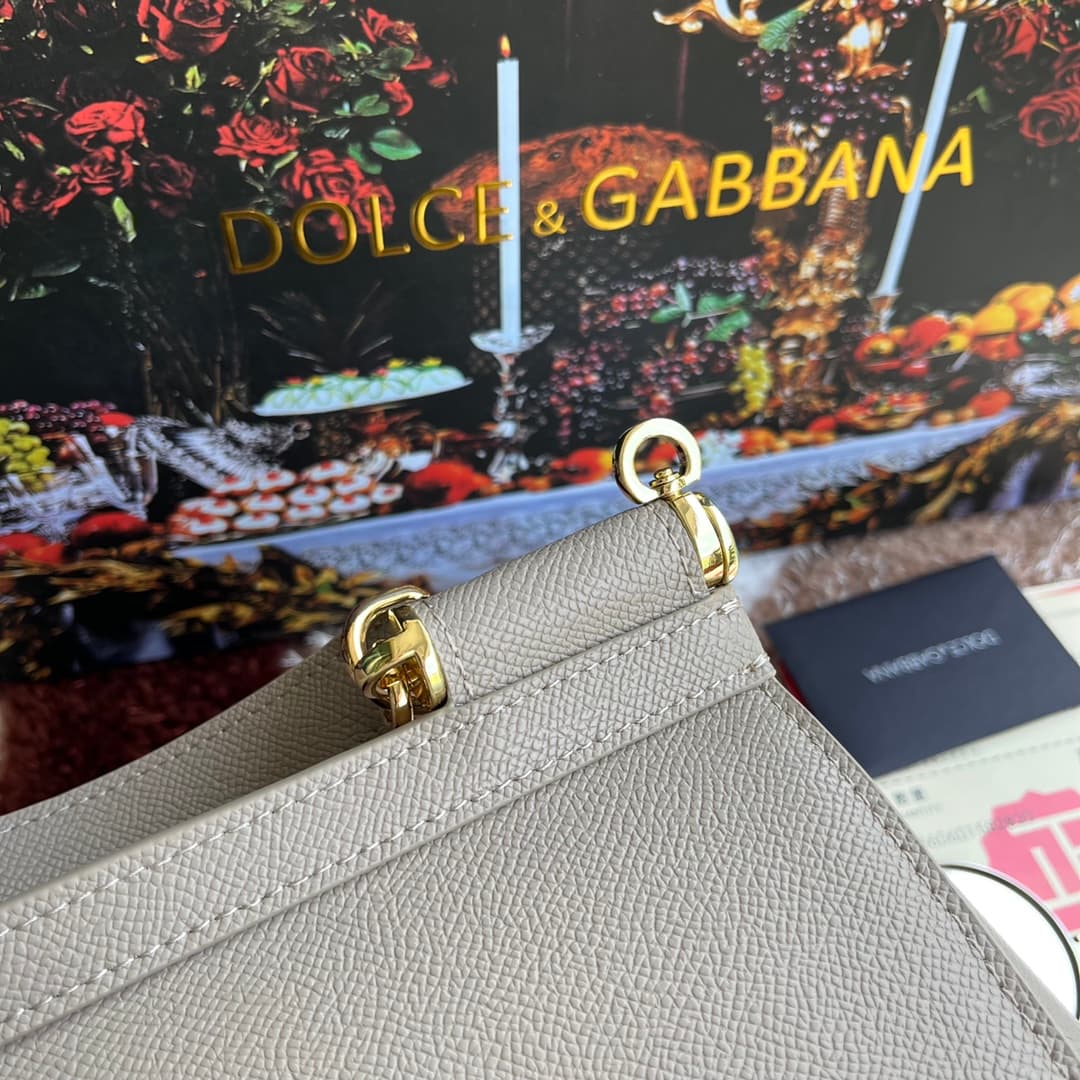 DG复刻 Medium Crossbody Bag