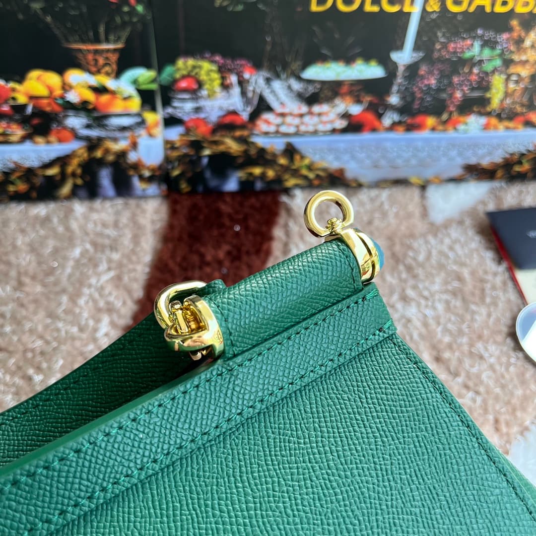 DG复刻 Medium Crossbody Bag
