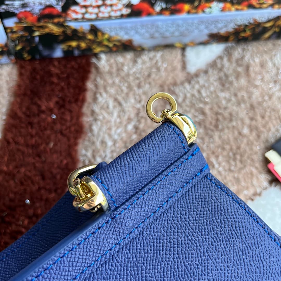 DG复刻 Medium Crossbody Bag
