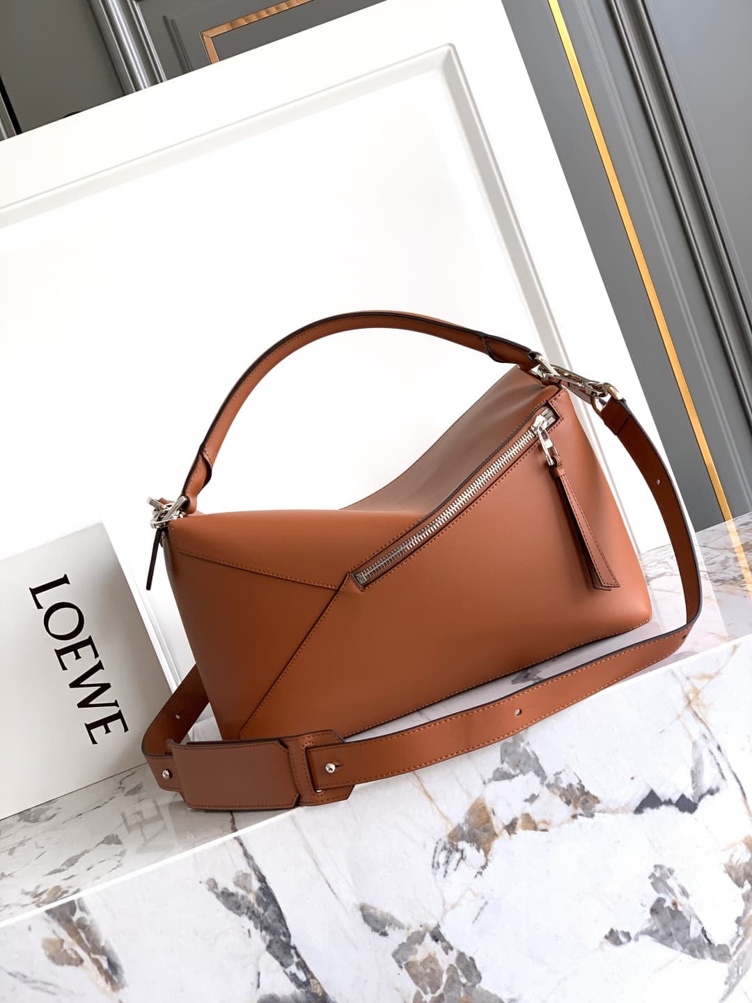 Loewe Brown Medium Product S242488