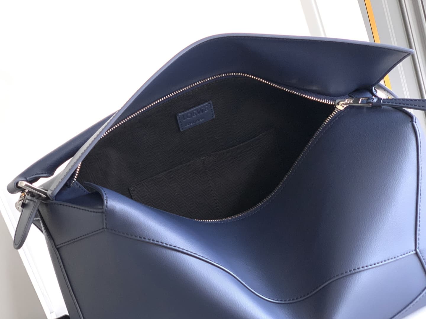 Loewe Blue Medium Product S242488