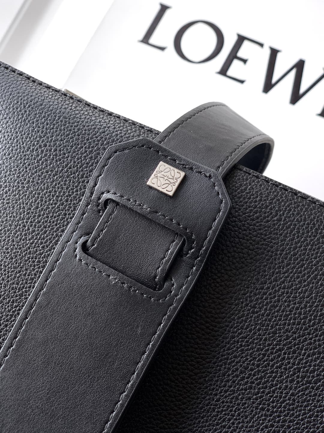 Loewe Blue Medium Product S242488