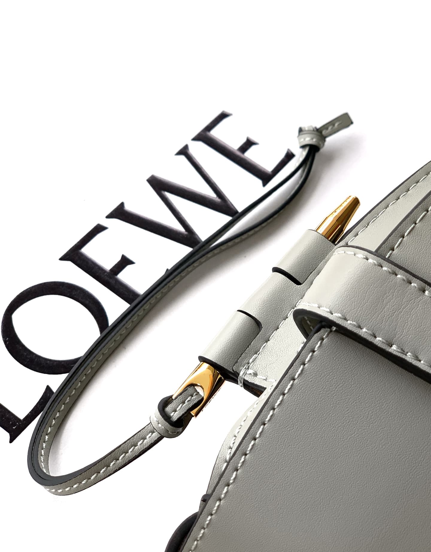 Loewe Crossbody Bag 3039B