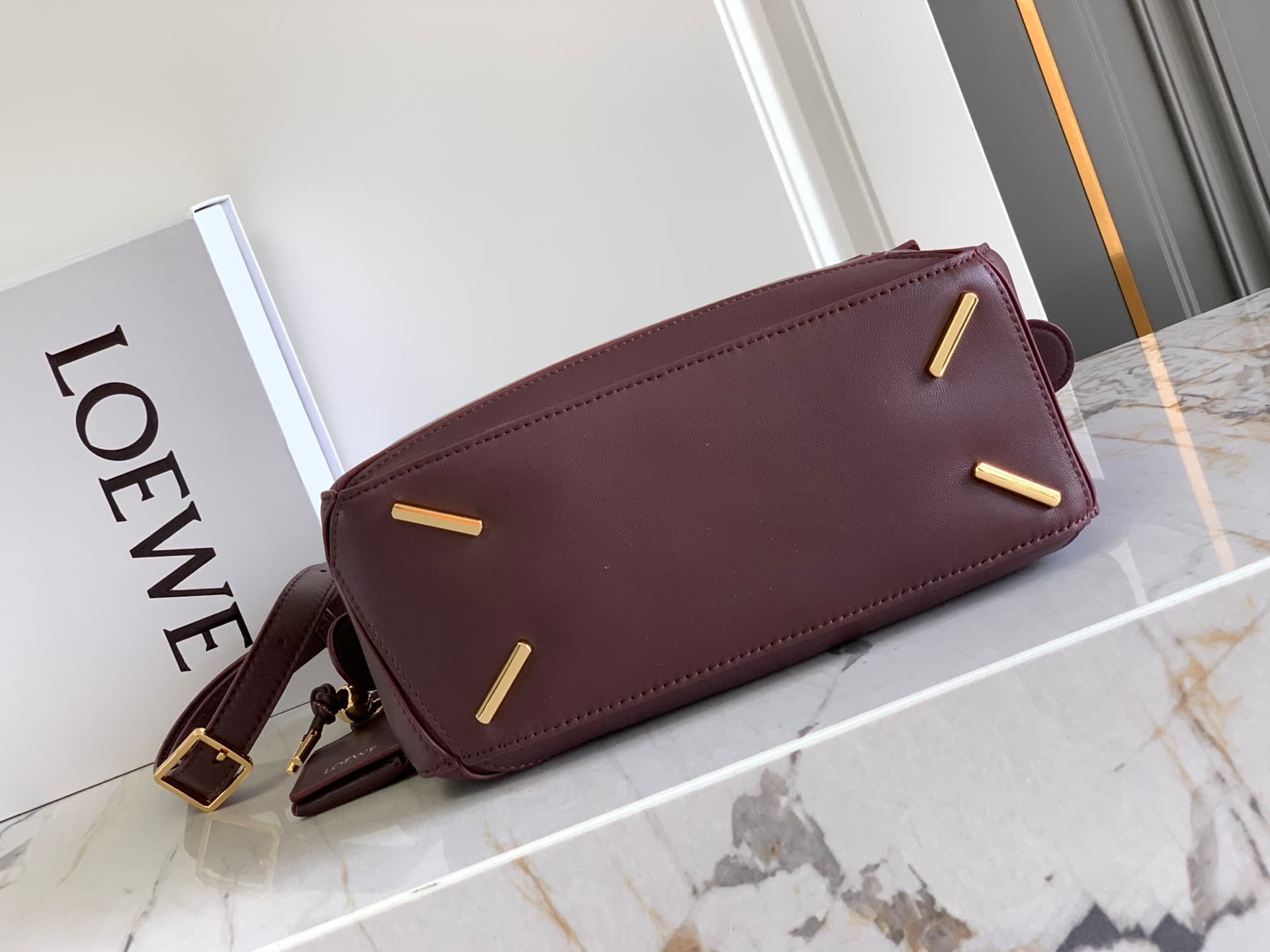 Loewe Red Product S250505