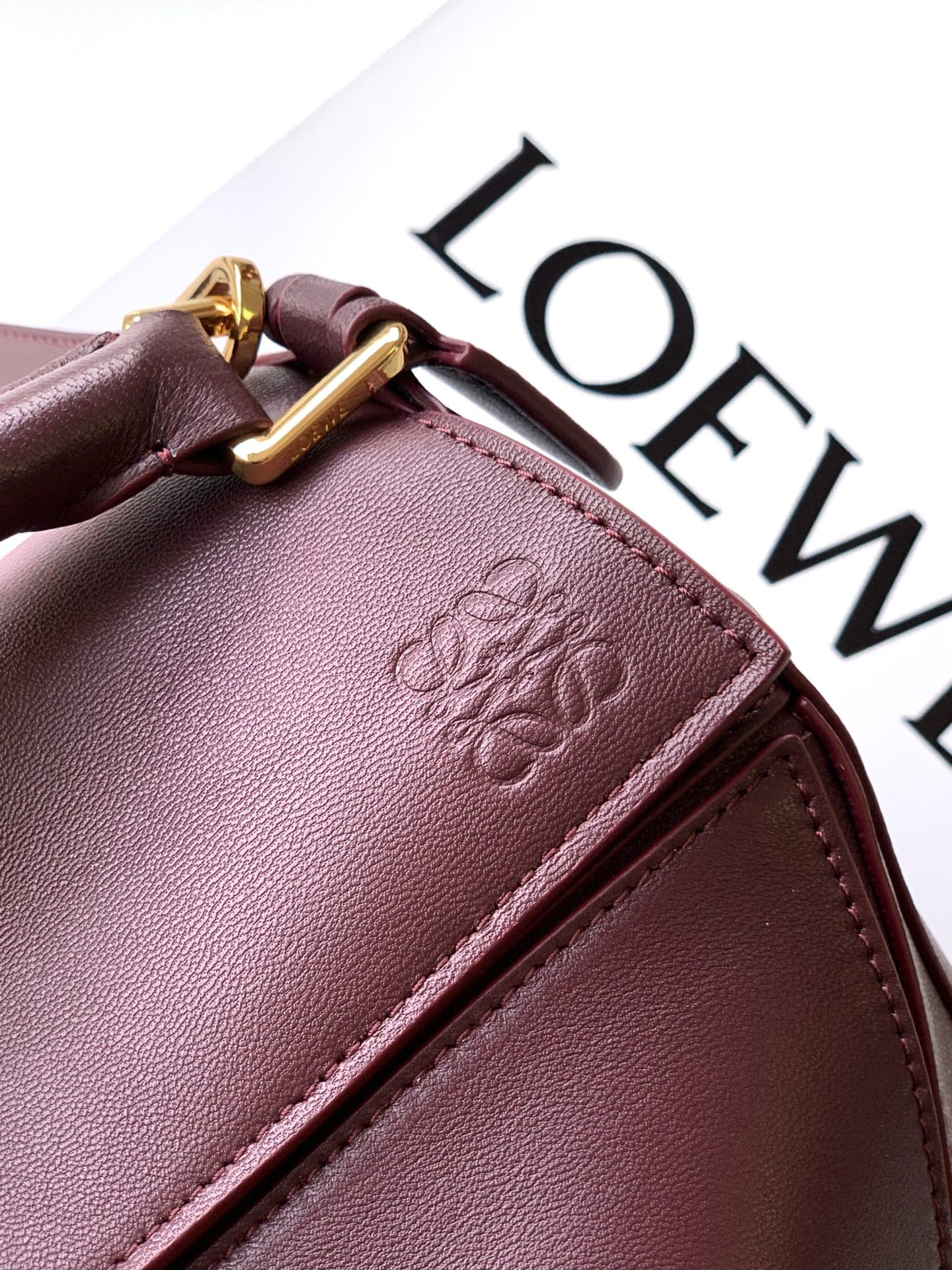 Loewe Red Product S250505