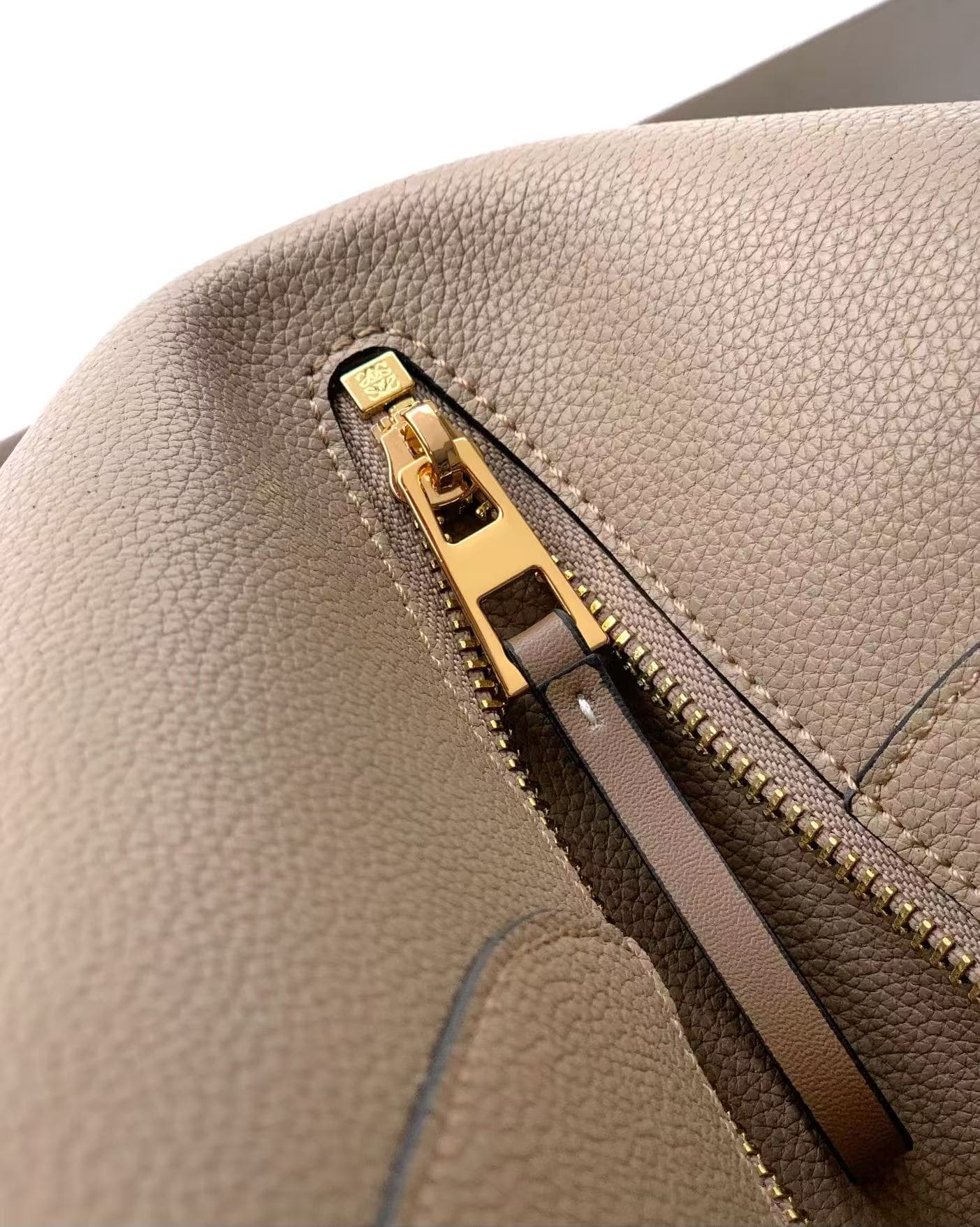 Loewe Small Bag S34