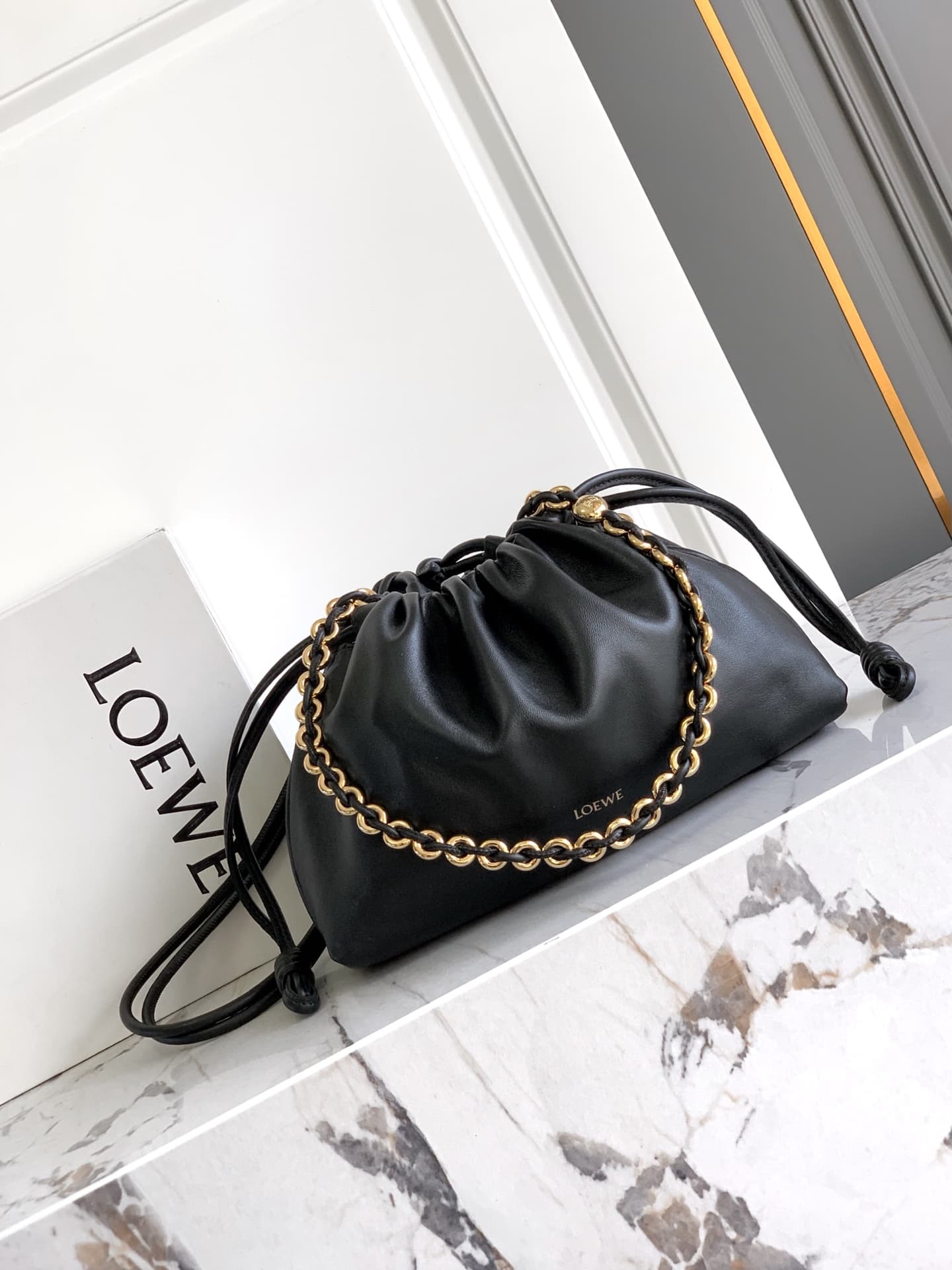 Loewe Black Product S260809