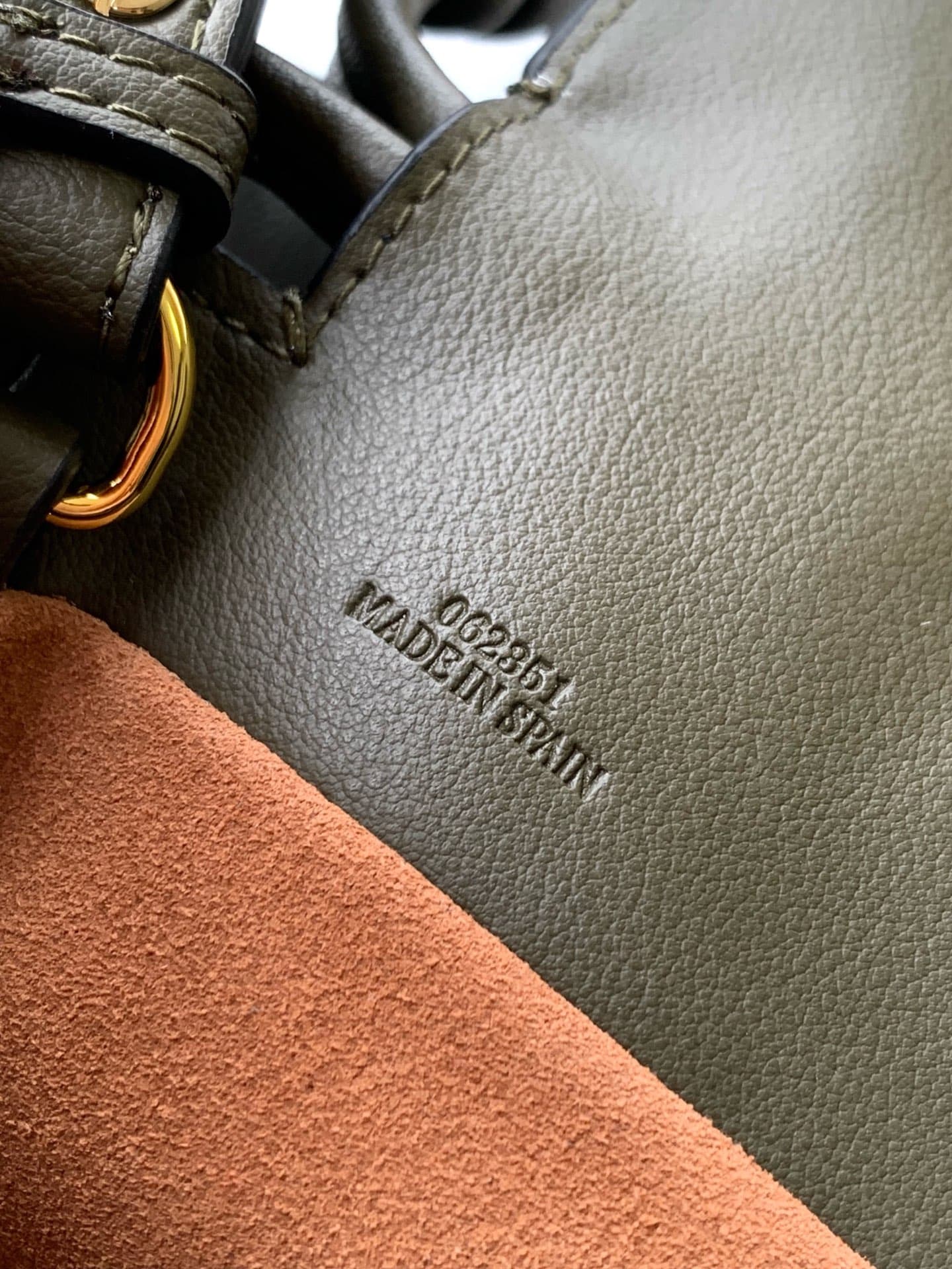 Loewe Green Large Crossbody Bag S062