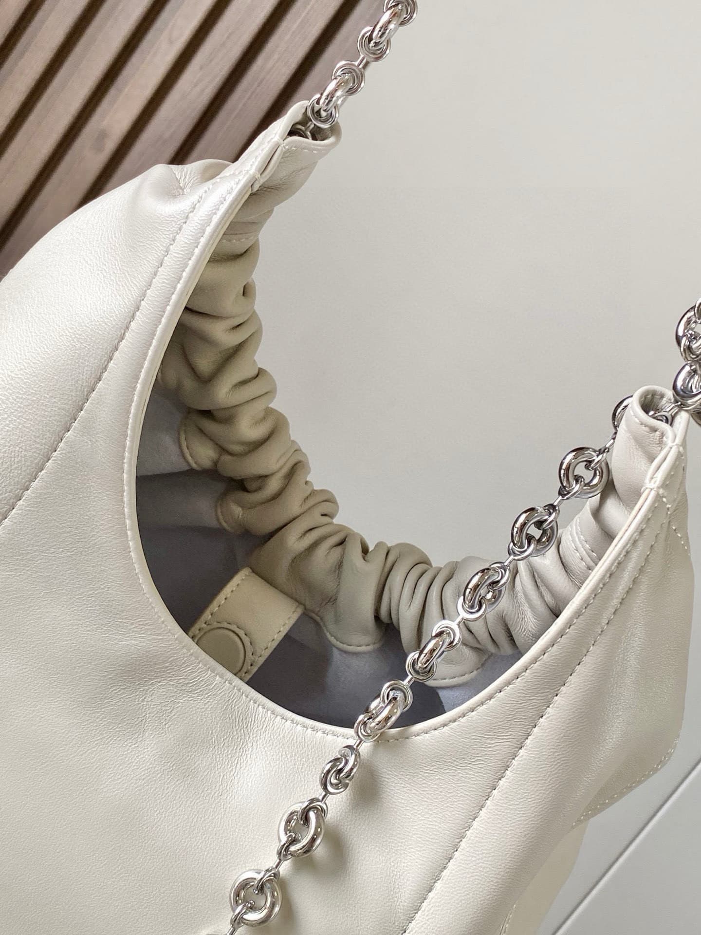 Loewe Small Crossbody Bag 9042