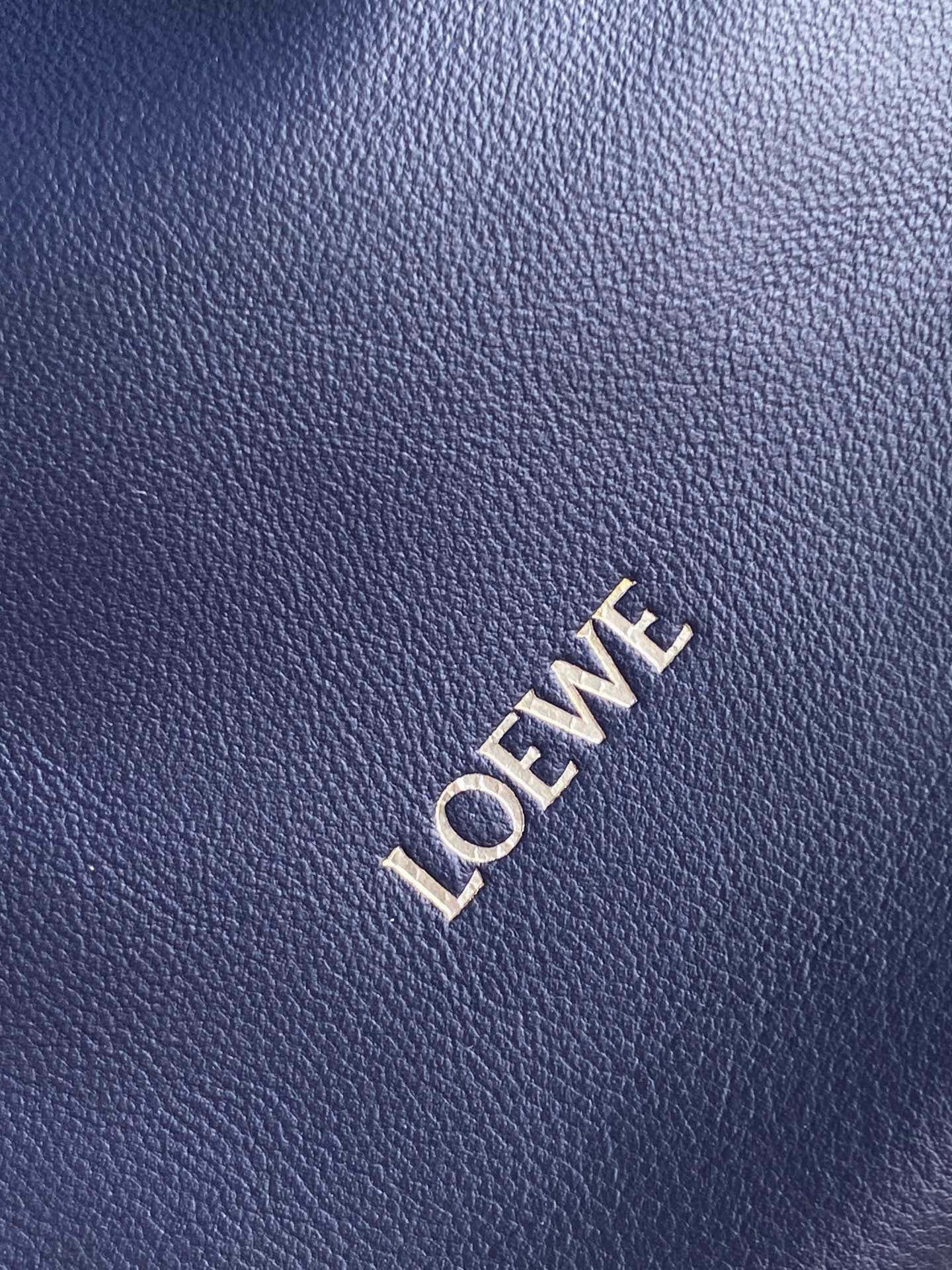 Loewe Small Crossbody Bag 9042