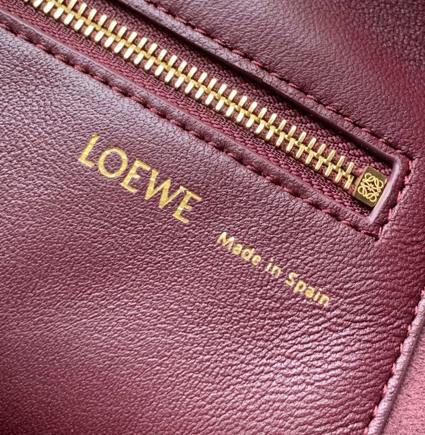 Loewe Small Crossbody Bag 9042