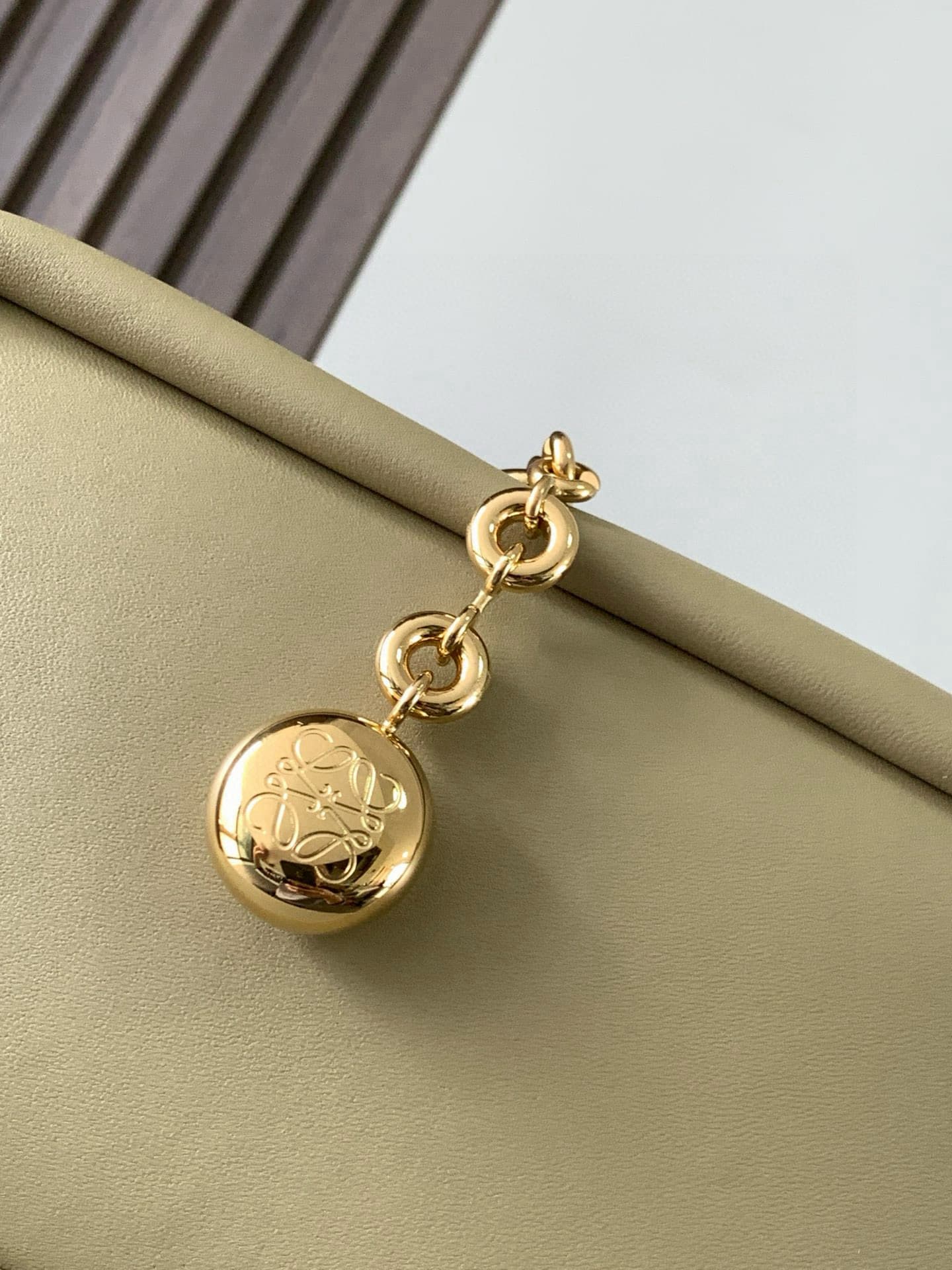 Loewe Small Crossbody Bag 9042
