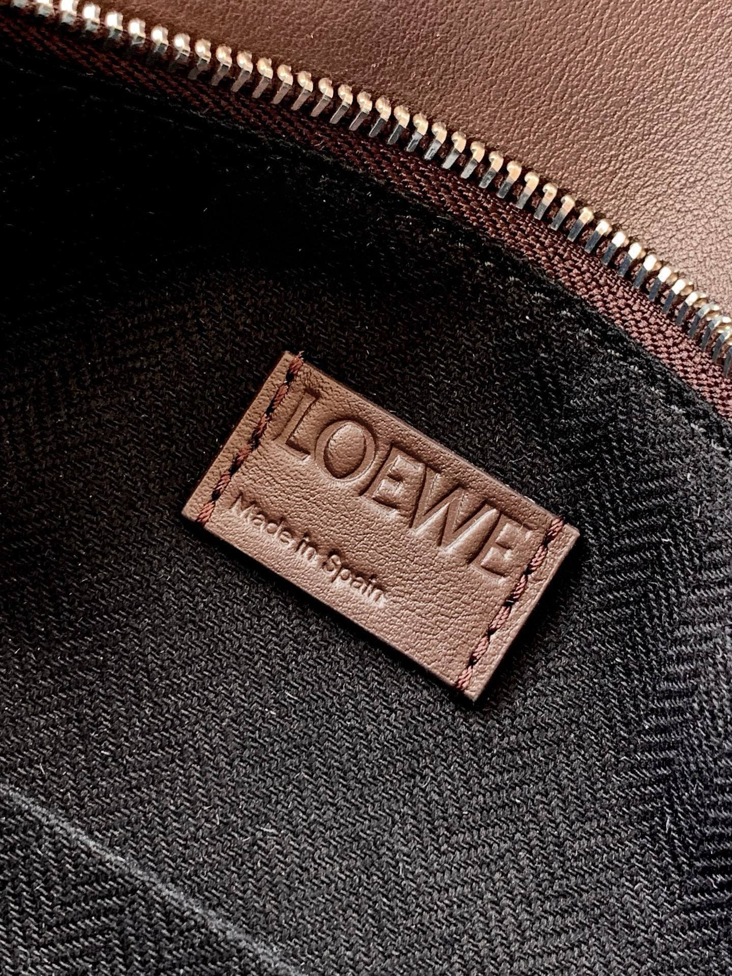 Loewe Brown Small Crossbody Bag 9151