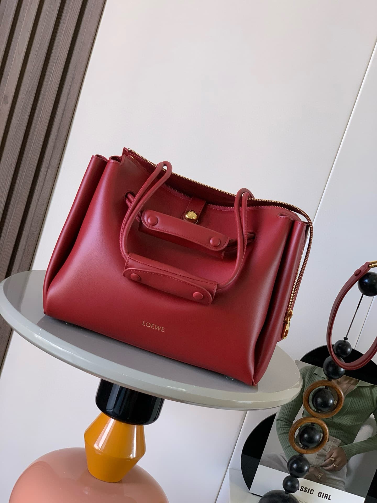 Loewe Red Bag 9147