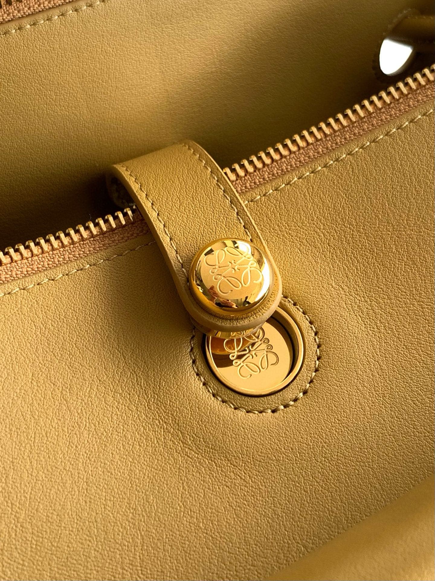 Loewe Yellow Medium Crossbody Bag 9147