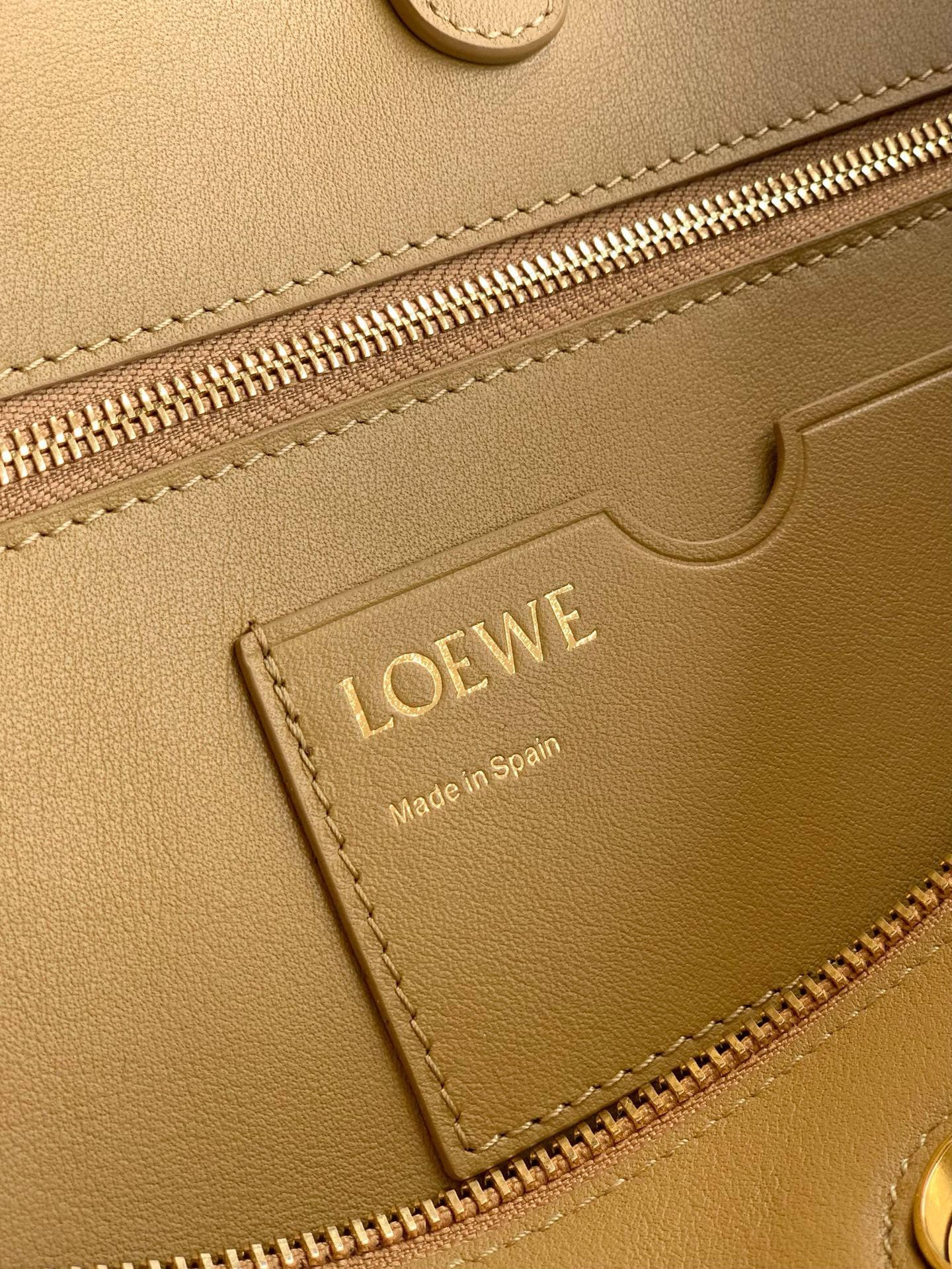 Loewe Yellow Medium Crossbody Bag 9147