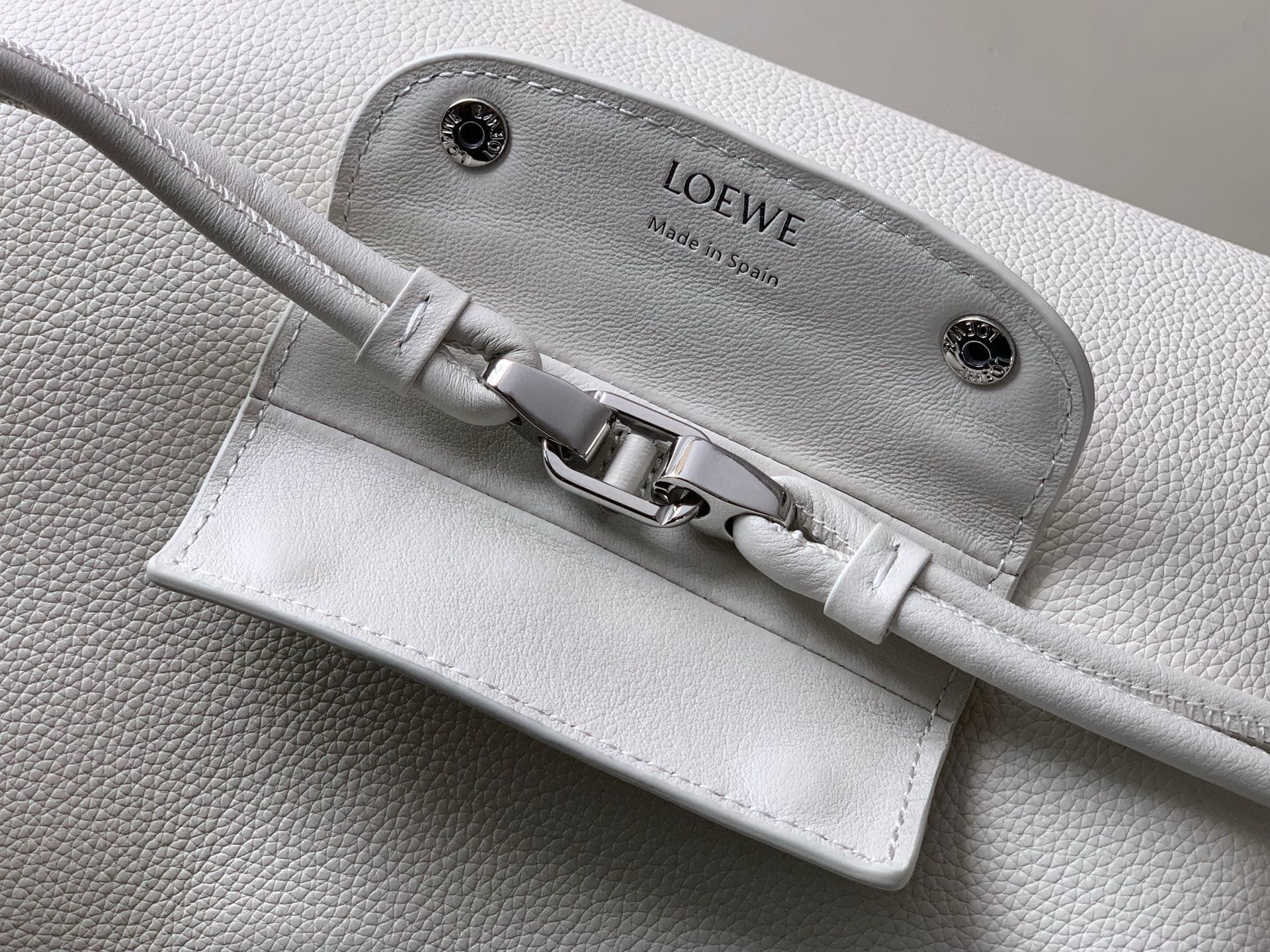 Loewe White Medium Crossbody Bag 9147