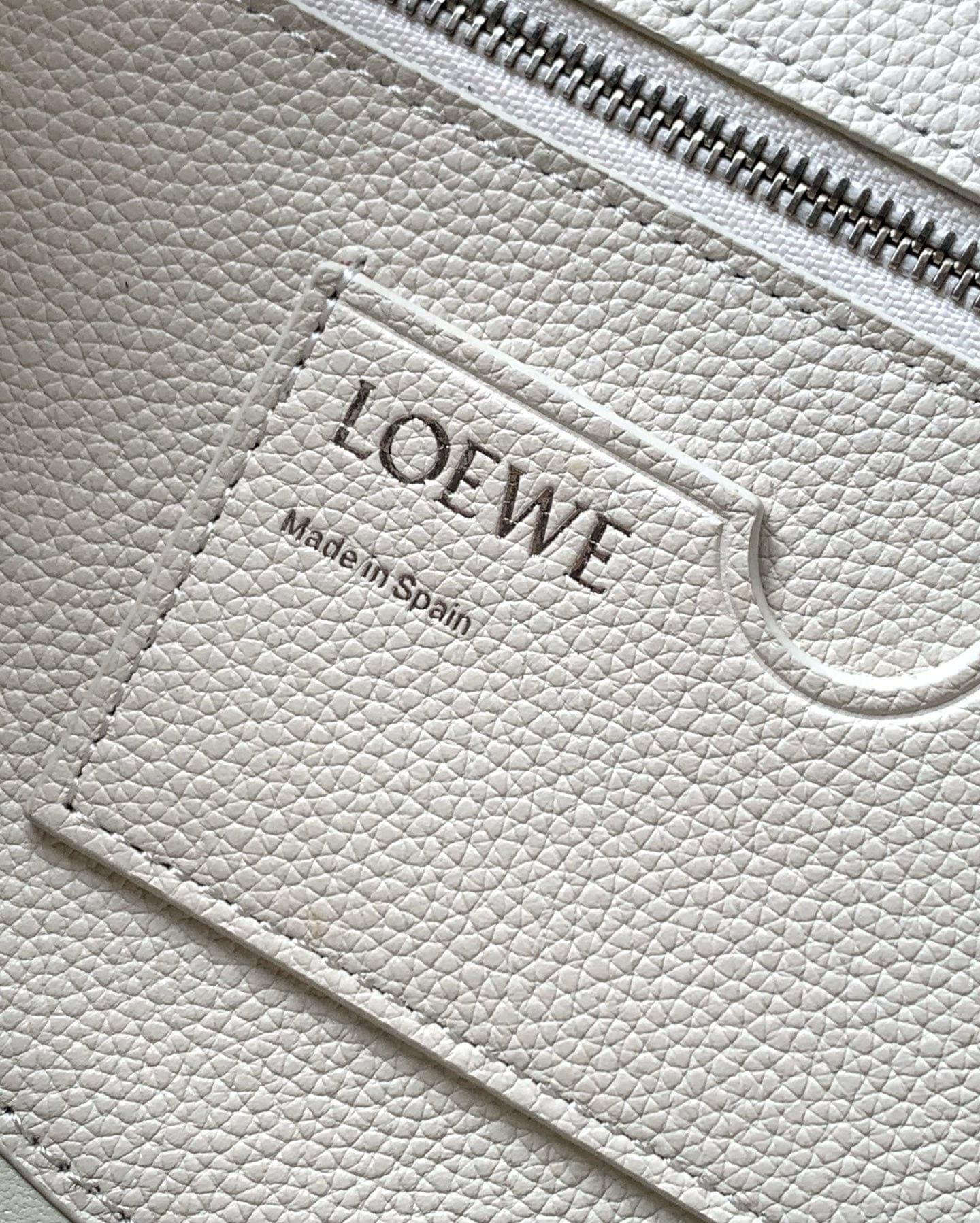 Loewe White Medium Crossbody Bag 9147