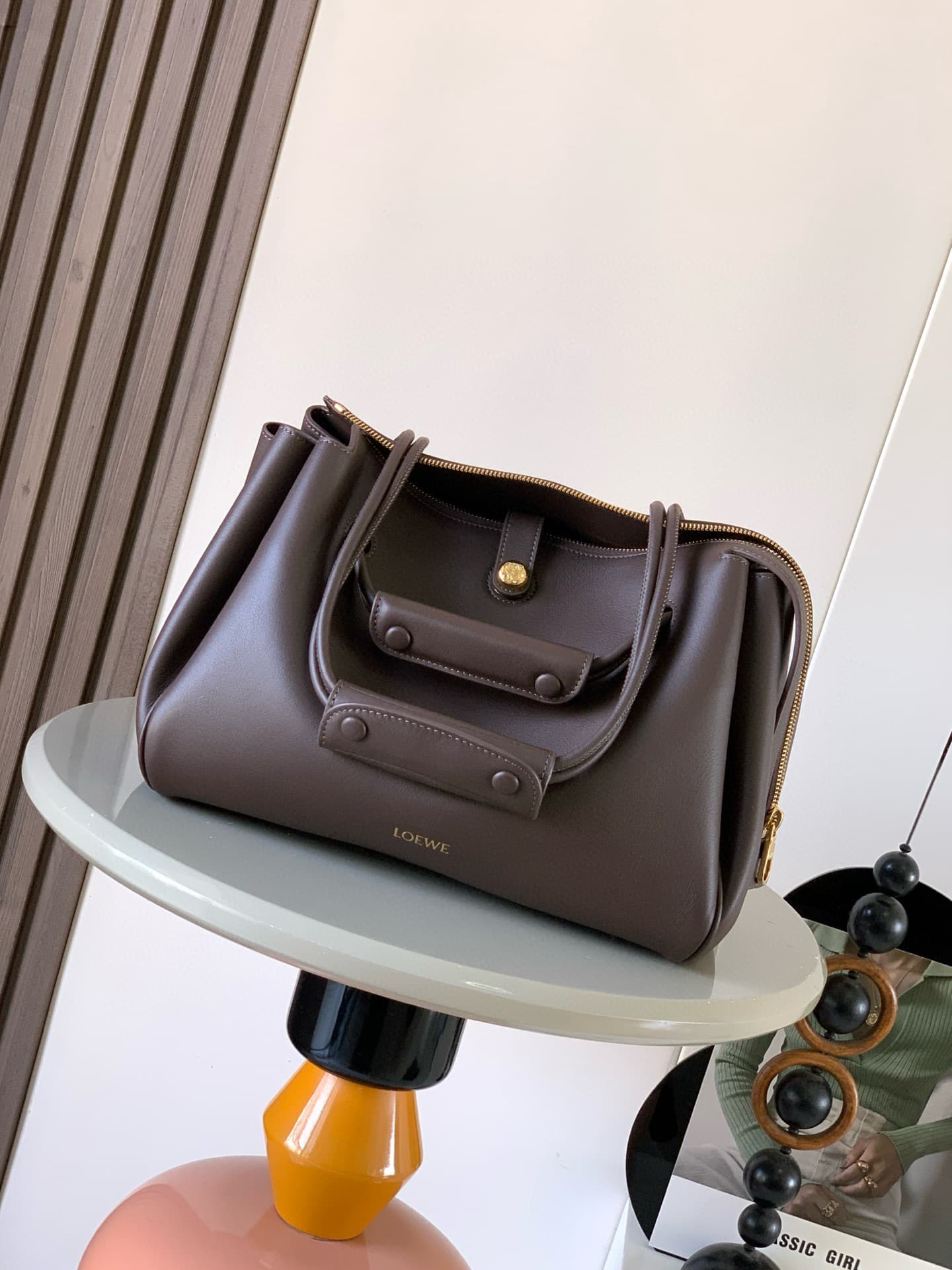 Loewe Brown Bag 9147