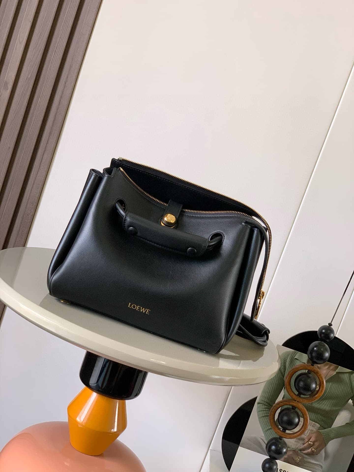 Loewe Black Bag 9146