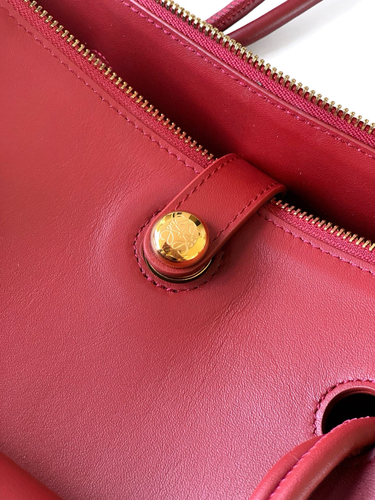 Loewe Red Small Crossbody Bag 9146