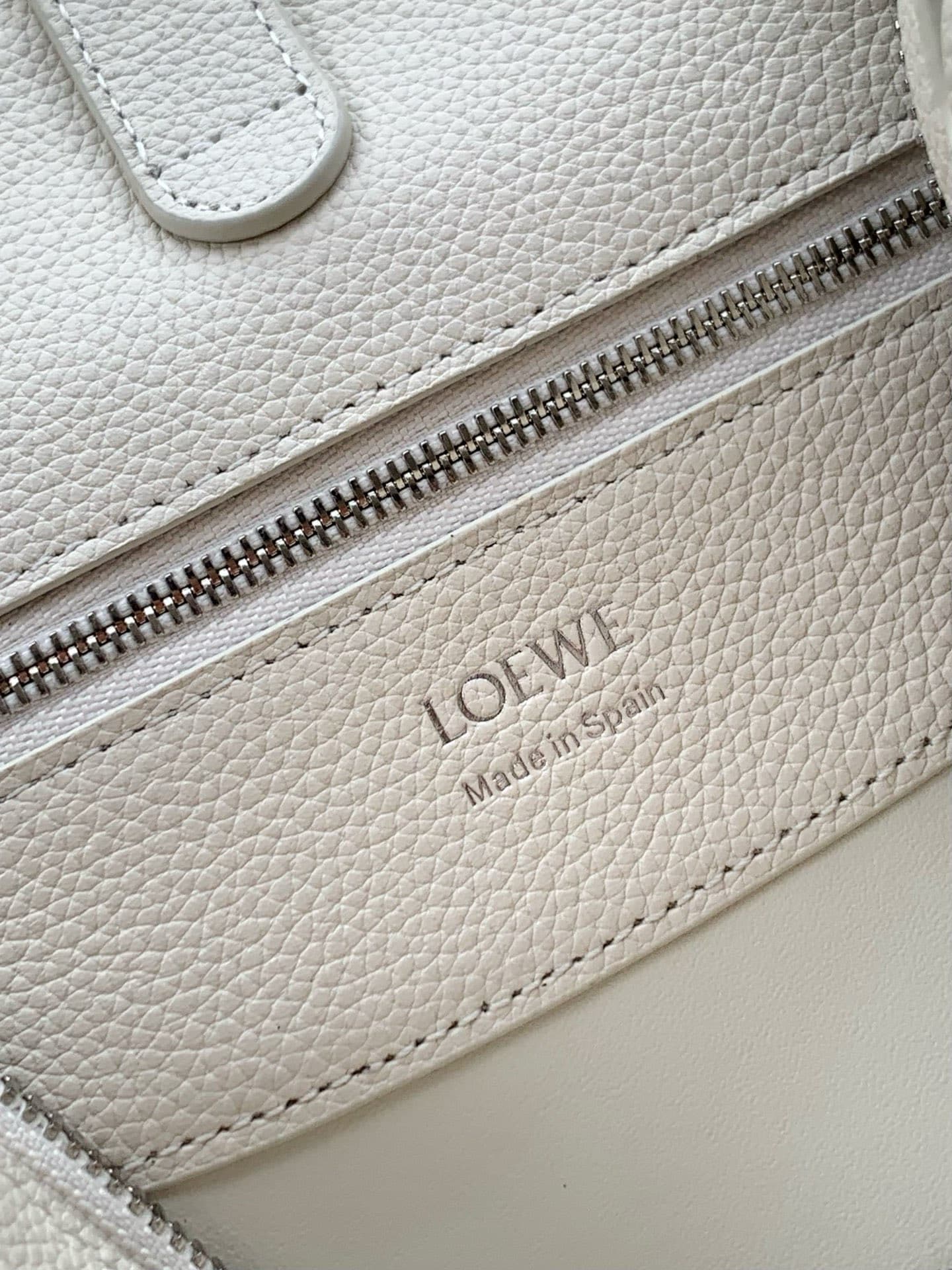 Loewe White Small Crossbody Bag 9146