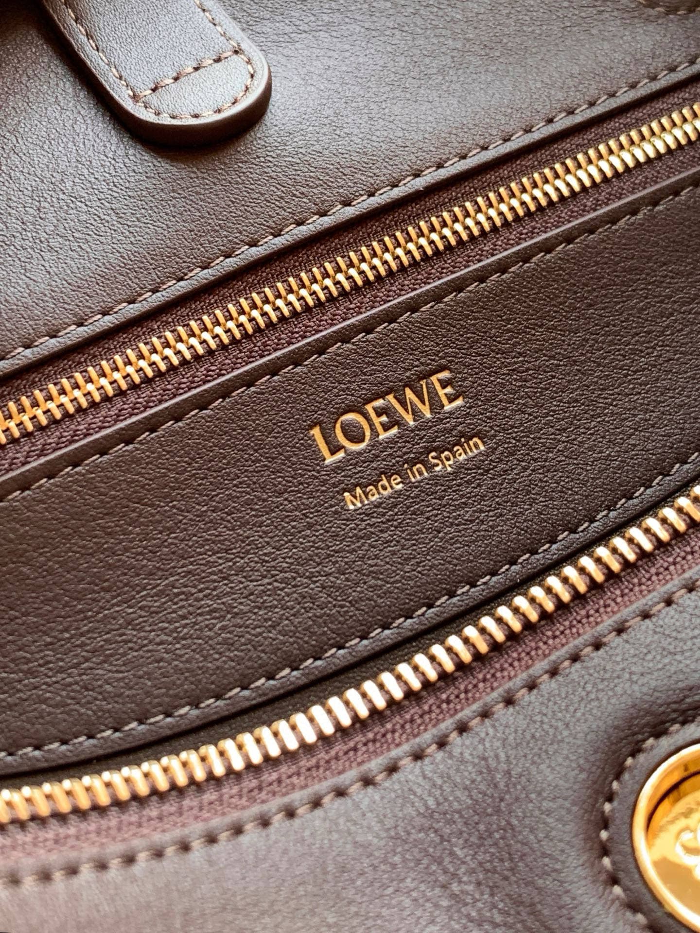 Loewe Brown Small Crossbody Bag 9146