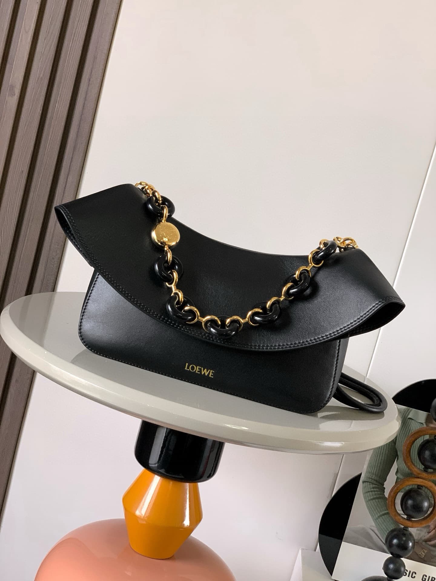 Loewe Black Bag 9150