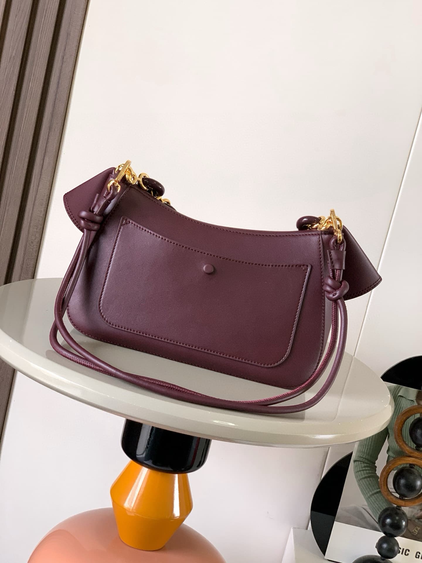 Loewe Red Medium Product 9150