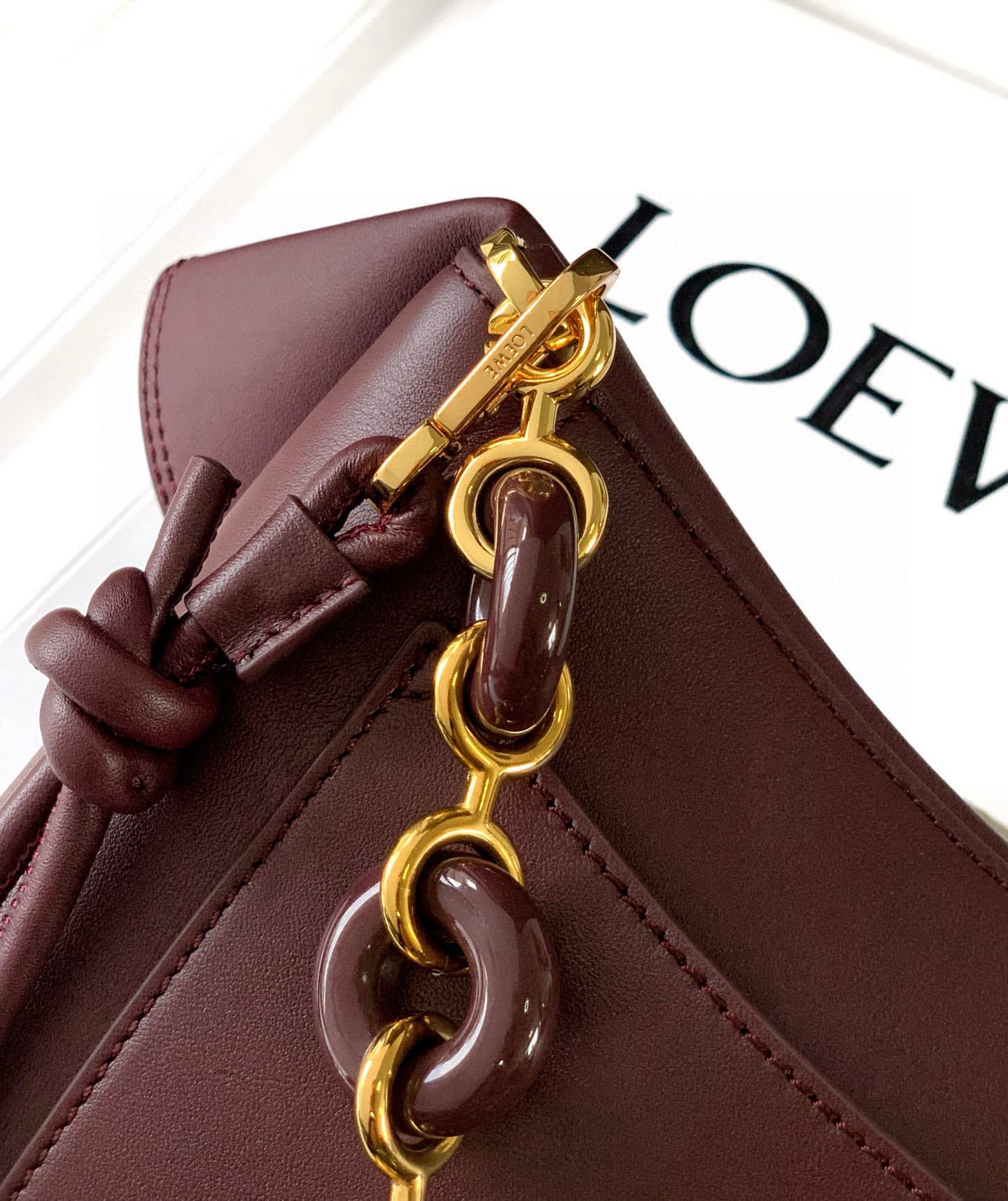 Loewe Red Medium Product 9150