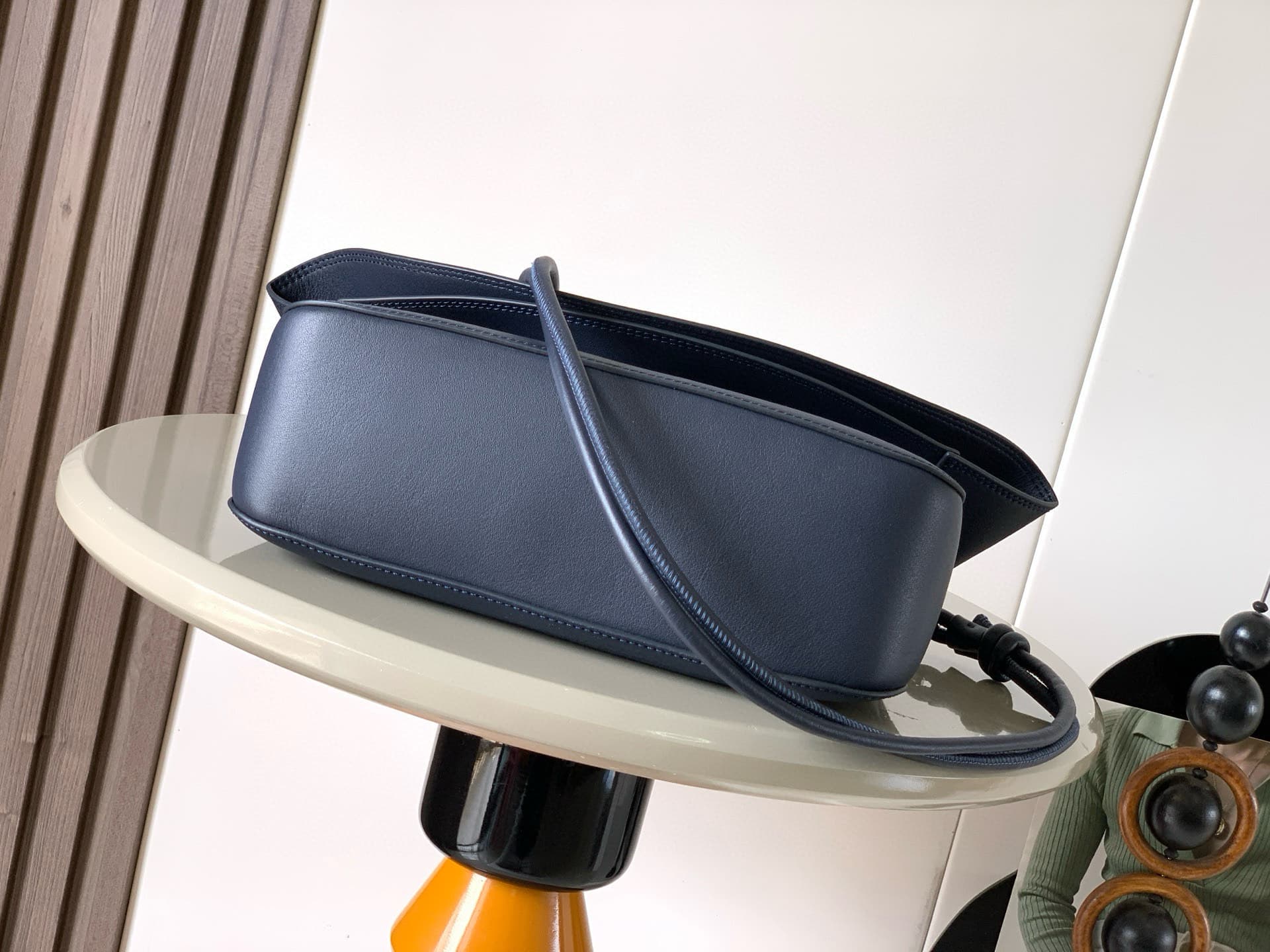 Loewe Gold Medium Product 9150