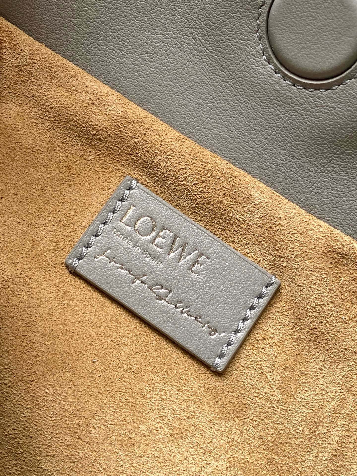 Loewe Grey Medium Crossbody Bag 9102