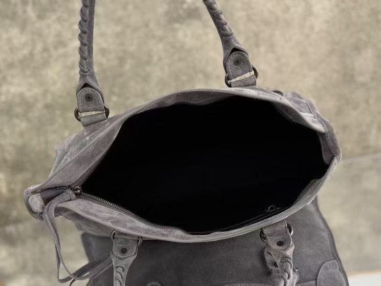 Balenciaga Wallet 530